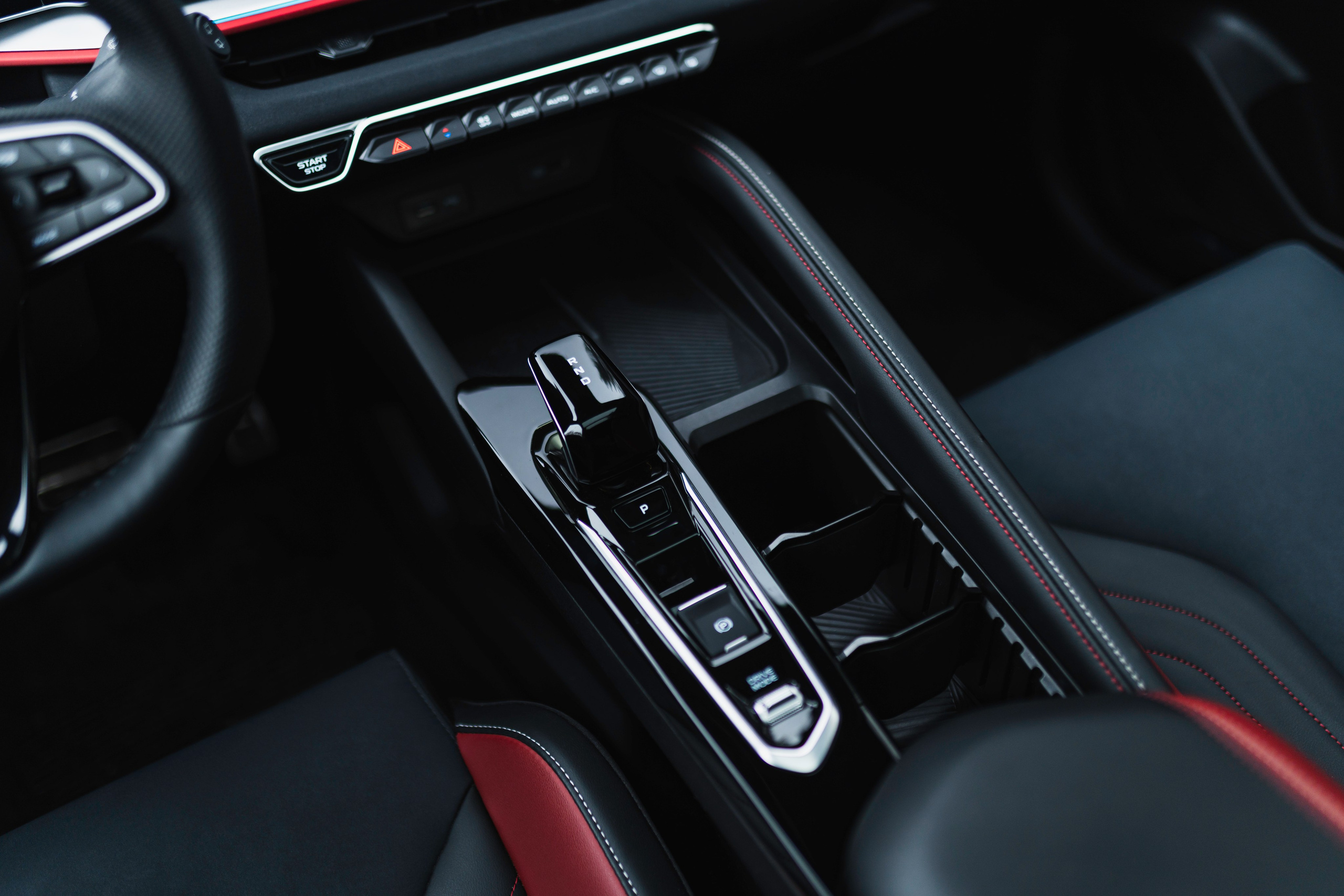 Geely Coolray. Чен Станислав | Автомобильный фотограф | Алматы, Казахстан