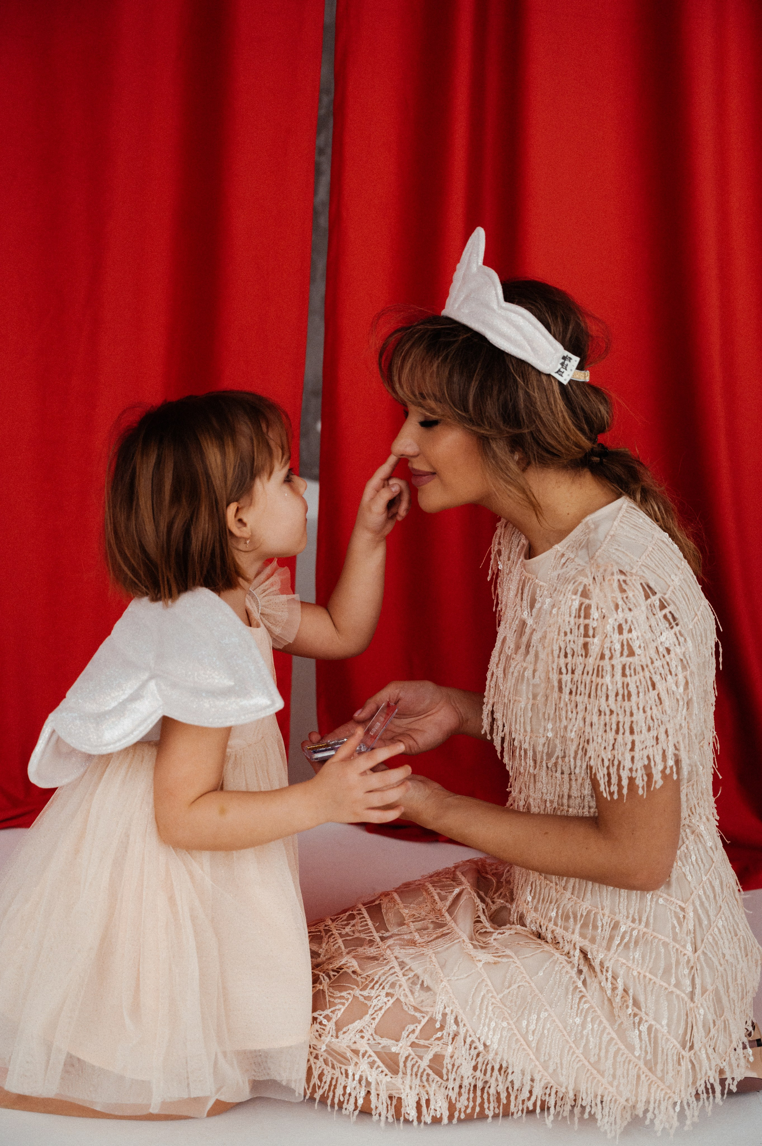 Анастасия. Профессиональный фотограф беременности в СПБ. Стильные фотосессии беременности в стиле минимализм и классическая фотография