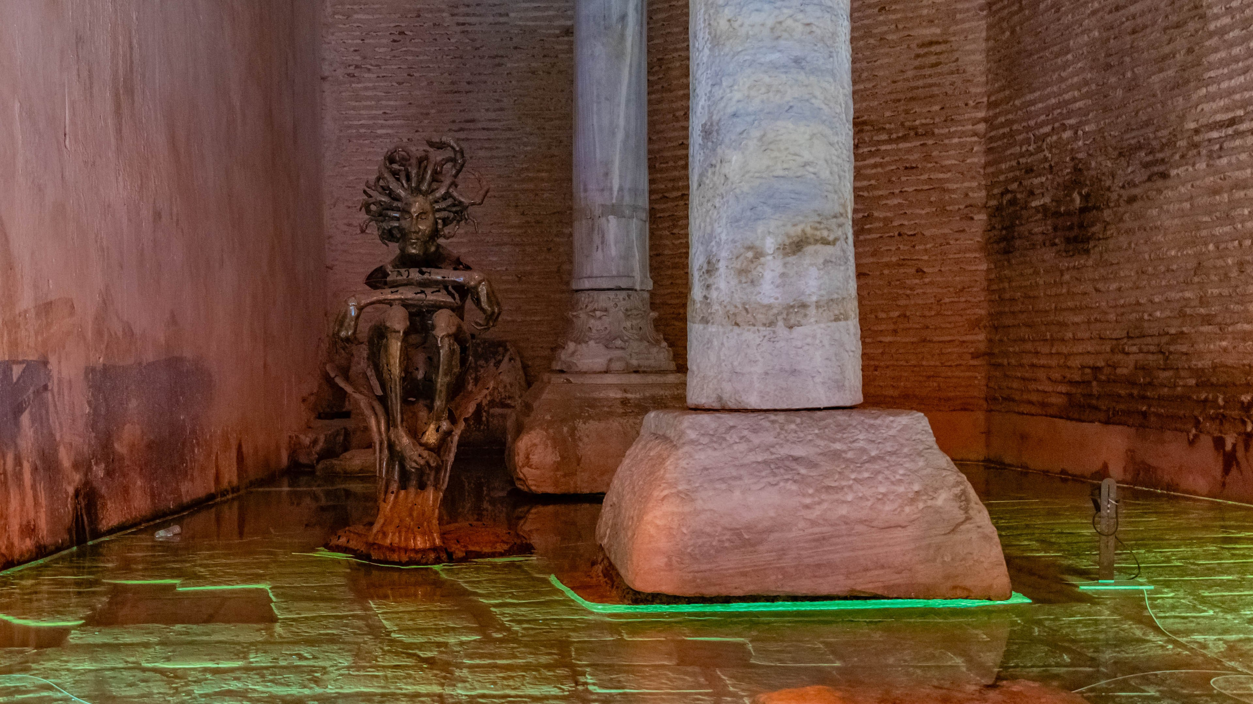 2025 0 2. Греция, Метеоры — Турция, Стамбул. Фотографии