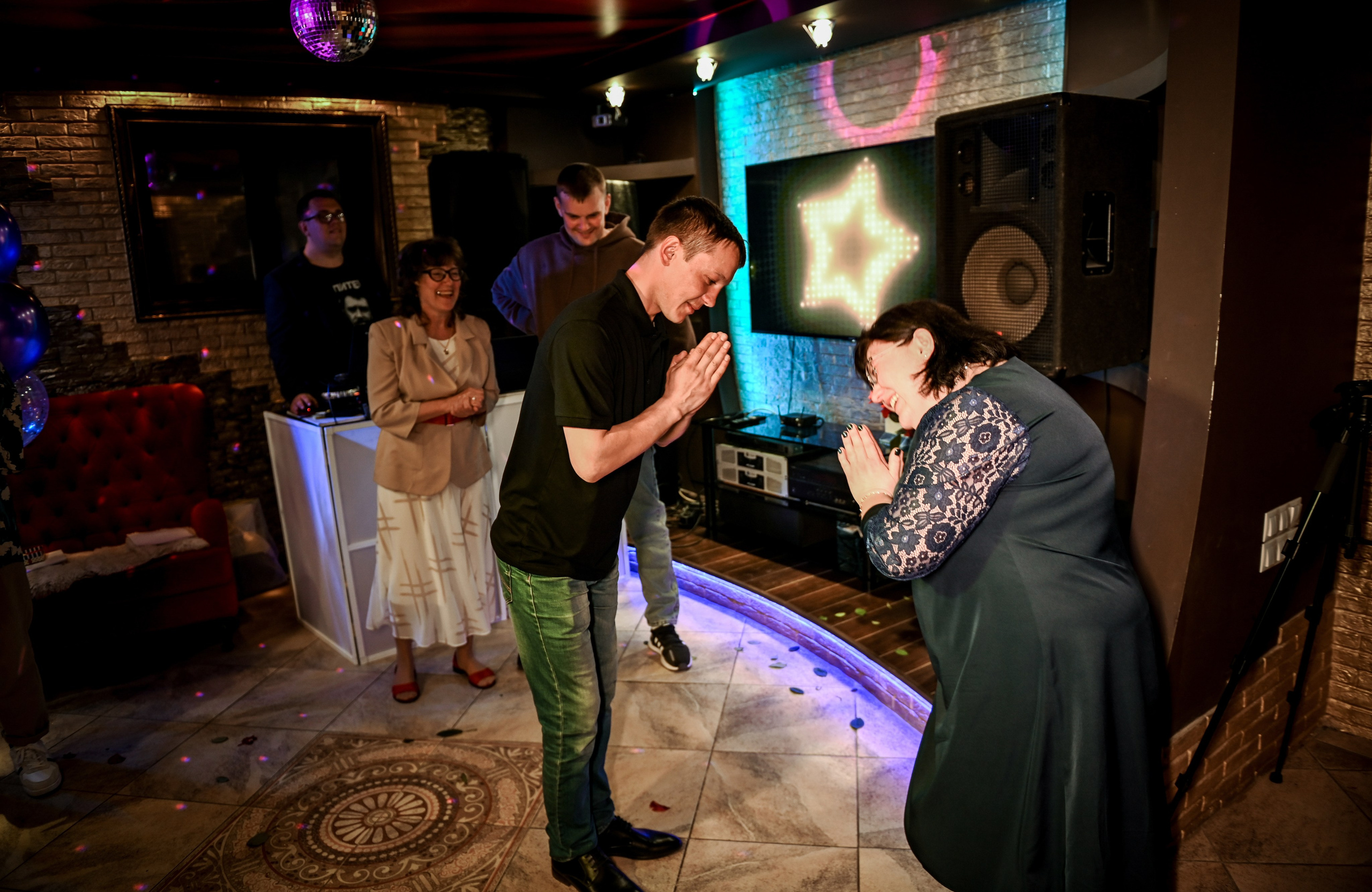 День рождения. Свадебный, семейный, детский, контент фотограф в Омске Максим Ильин