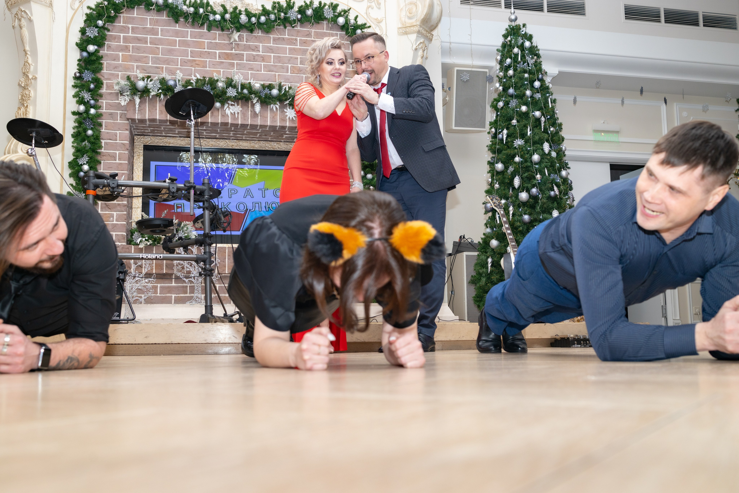 НОВОГОДНИЙ КОРПОРАТИВ. Фото, видео, авторские выпускные альбомы в Нижнем Новгороде