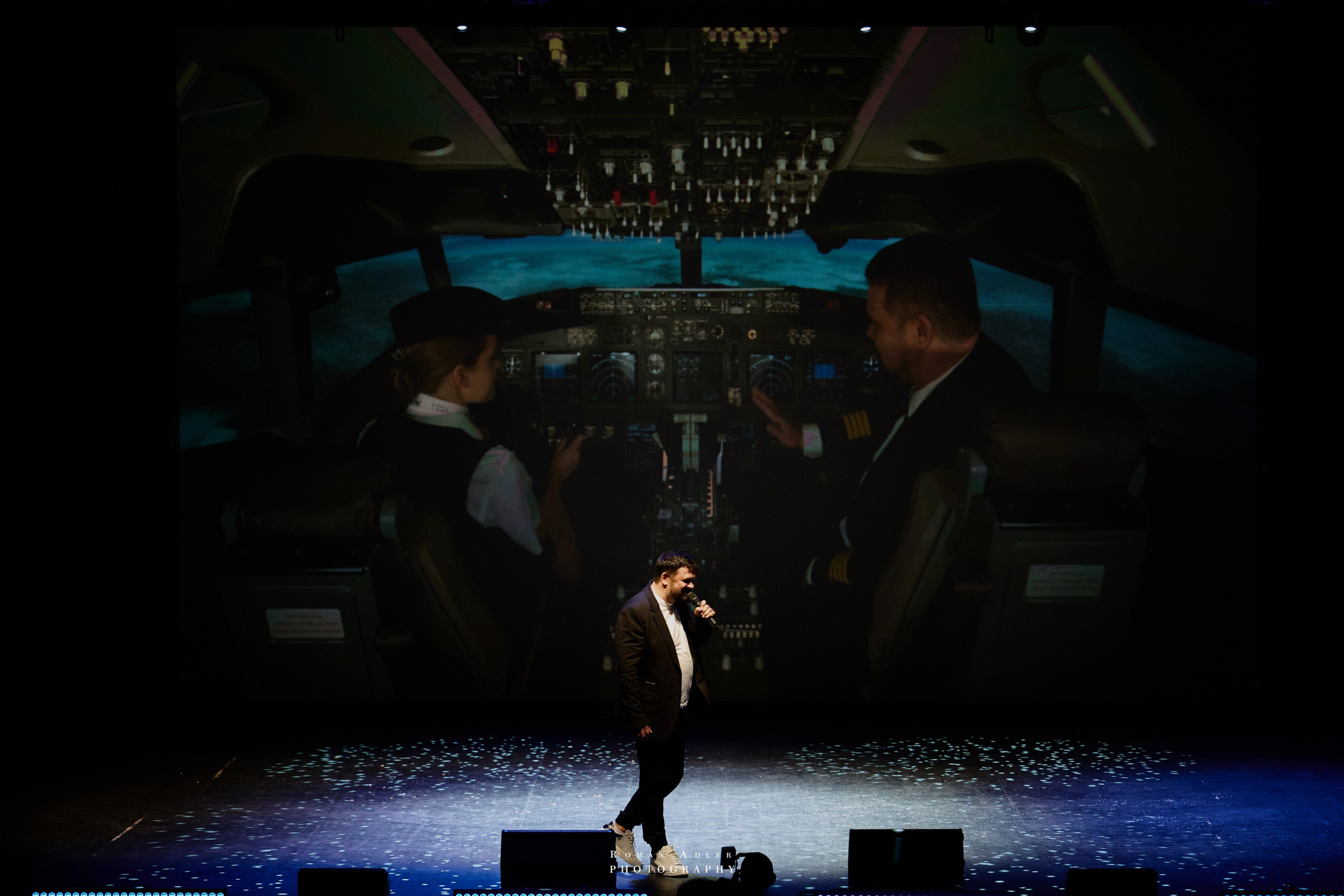 Финал международного конкурса «Топ стюардесс 11 + Авиа Мисс 2025». Фотограф Роман Адлер