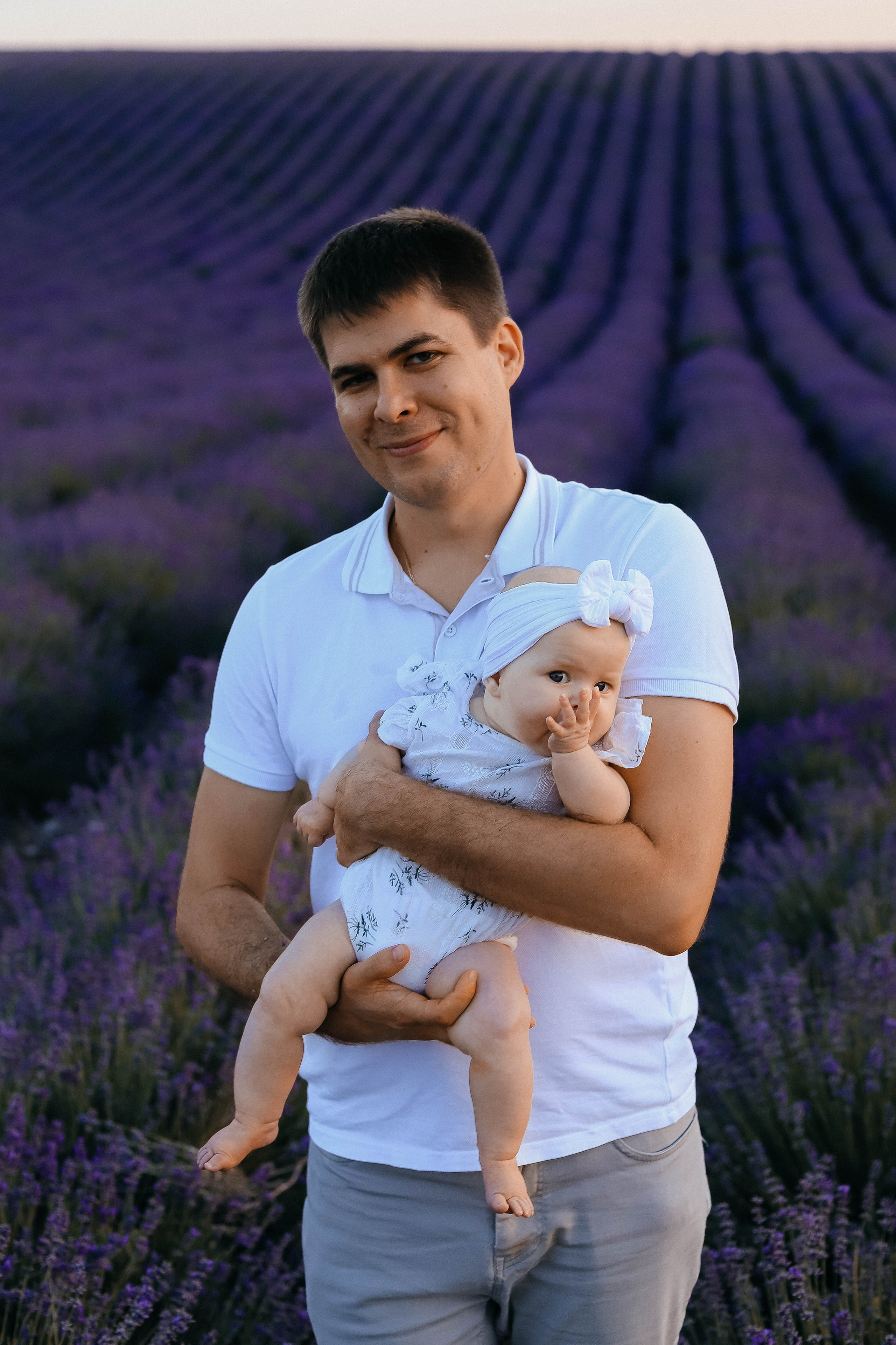 Тамара и Сергей в лаванде. Женский/Детский фотограф в Симферополе Вероника Слепогина