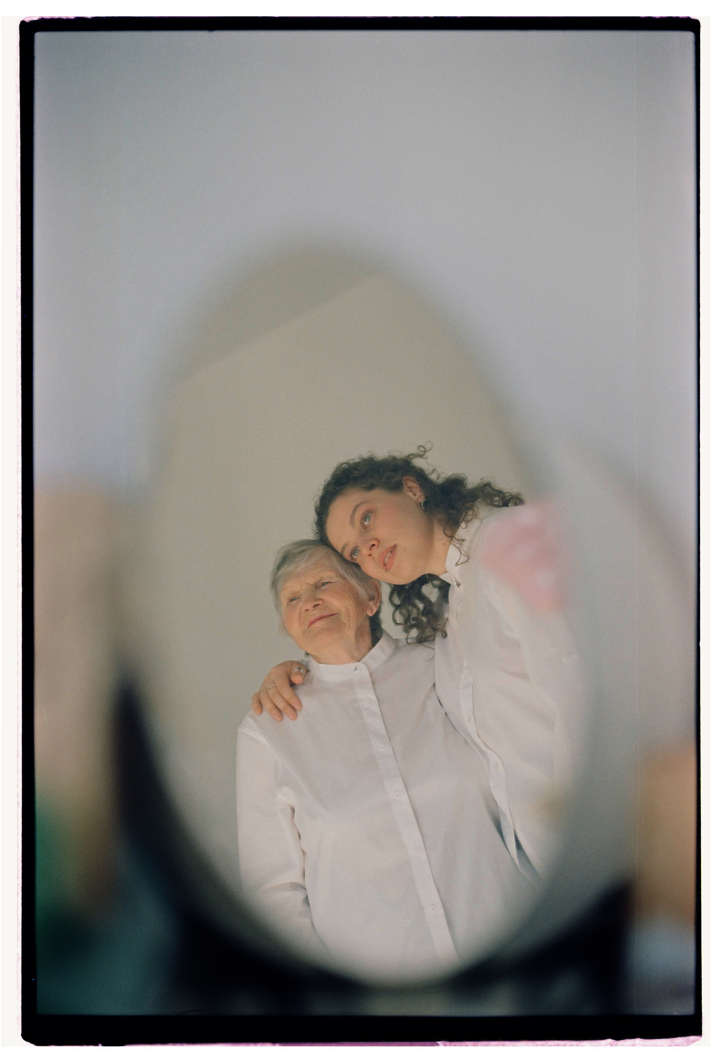 Юля и Бабушка. Свадебный и фэшн фотограф в Москве и Санкт-Петербурге