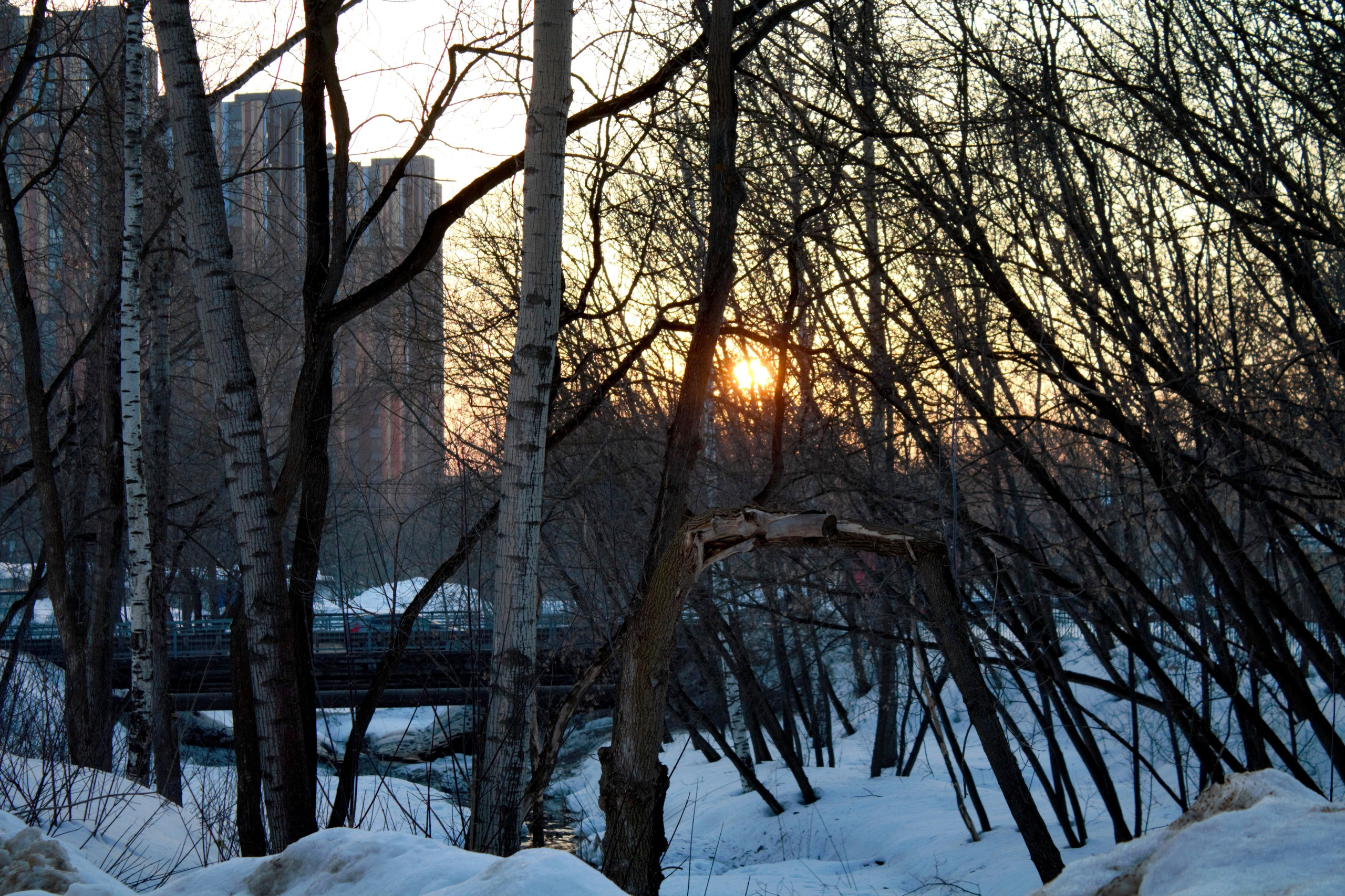 Весенняя прогулка по набережной Волги. Isaev-foto.ru