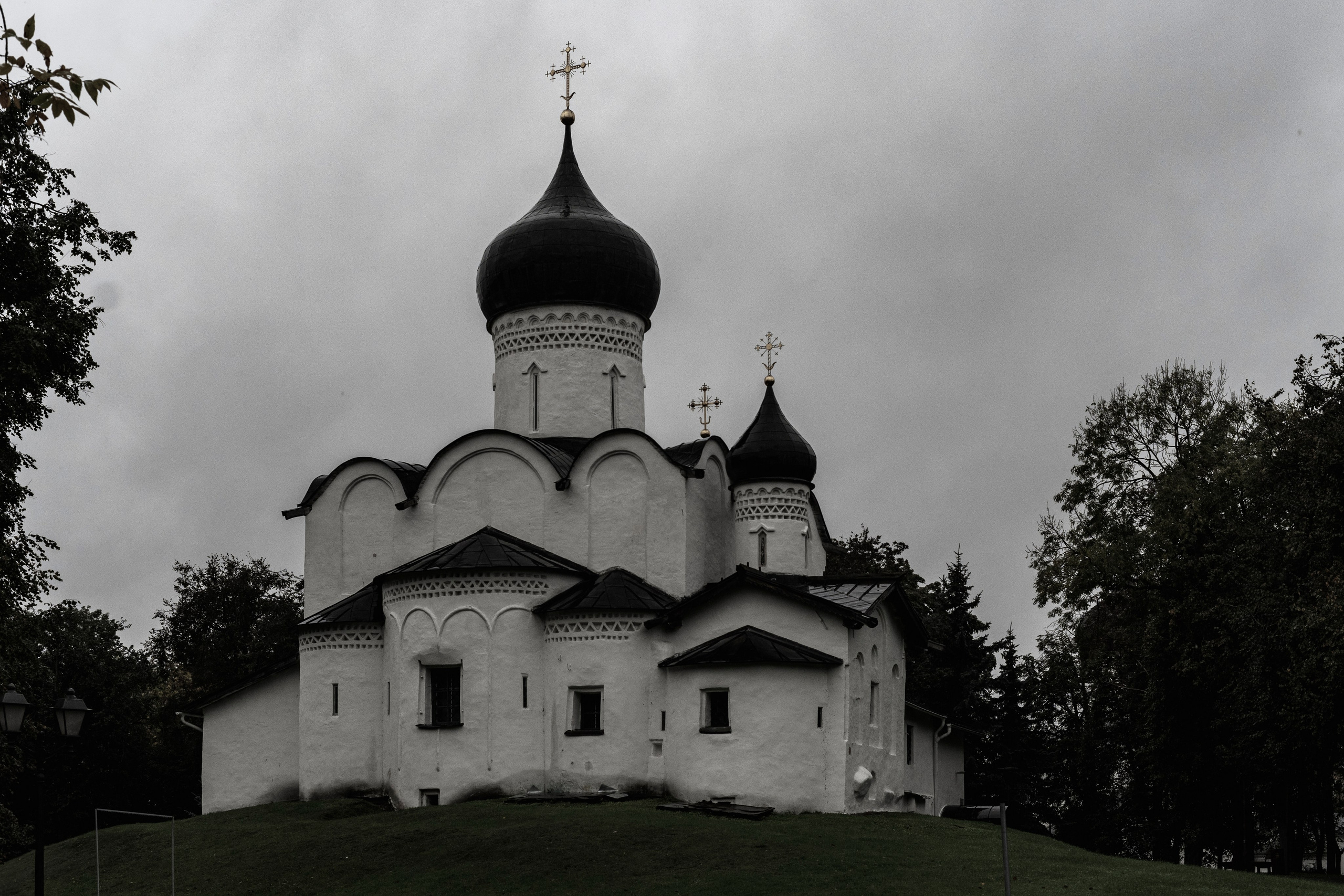 Псков. Октябрь 2023. Фотограф Роман Адлер