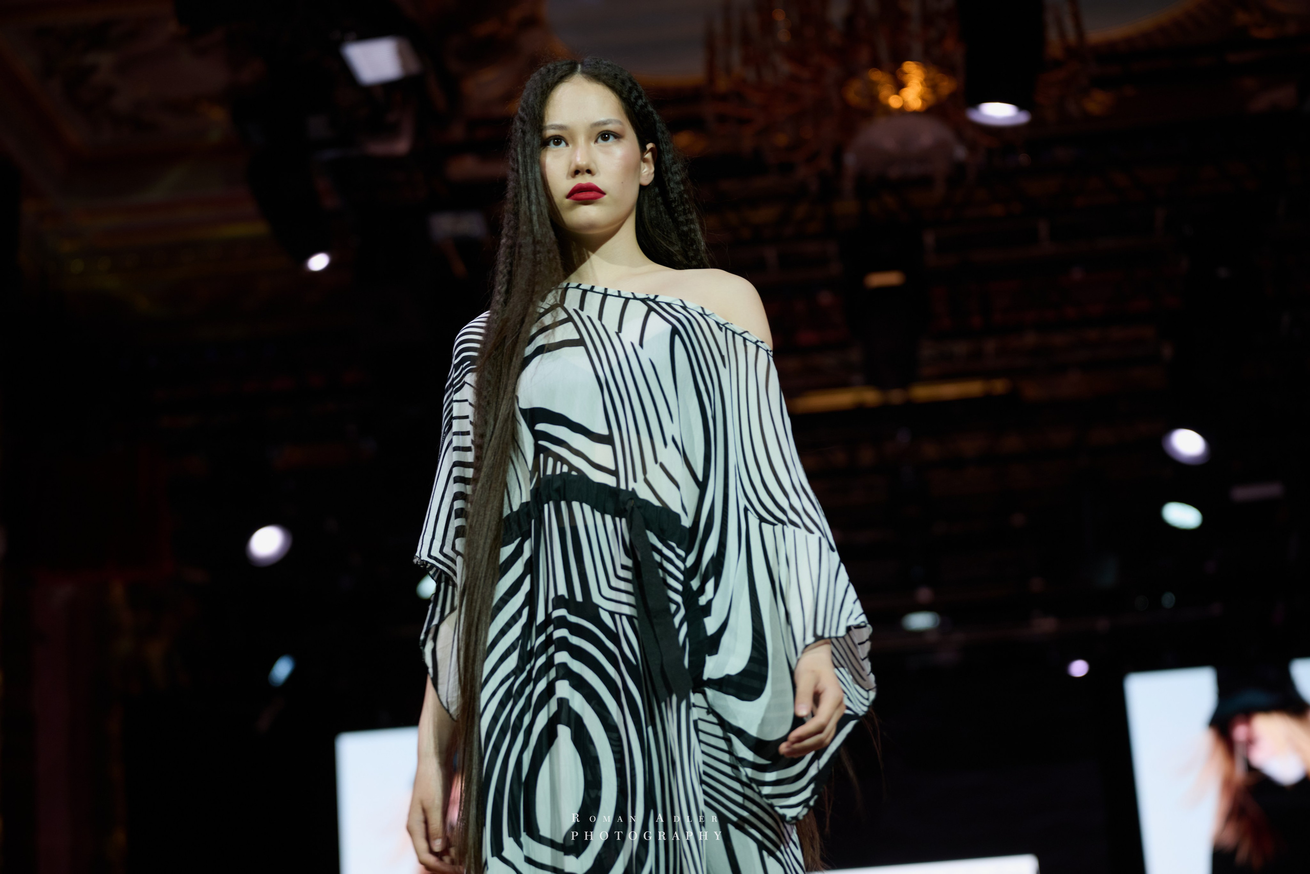 МКММ весна 2025. Фотограф Роман Адлер