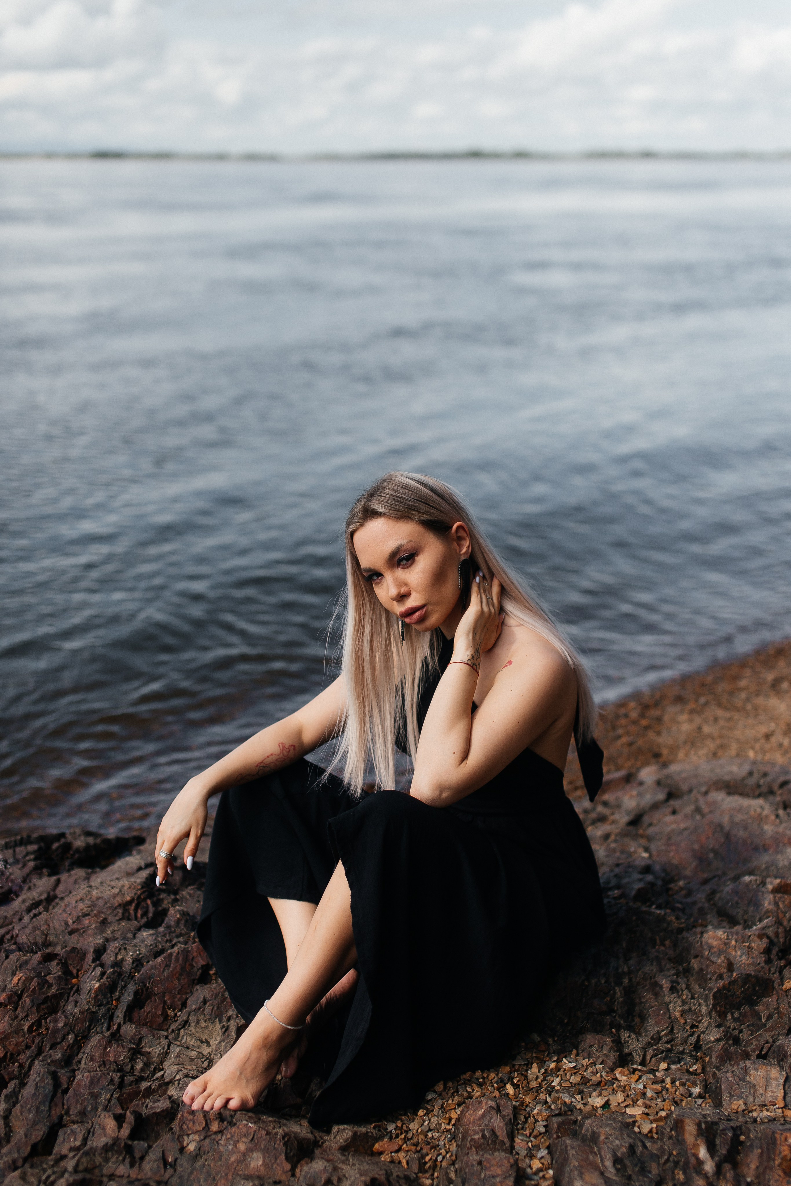 Босиком по скалам. Свадебный и семейный фотограф в Санкт-Петербурге