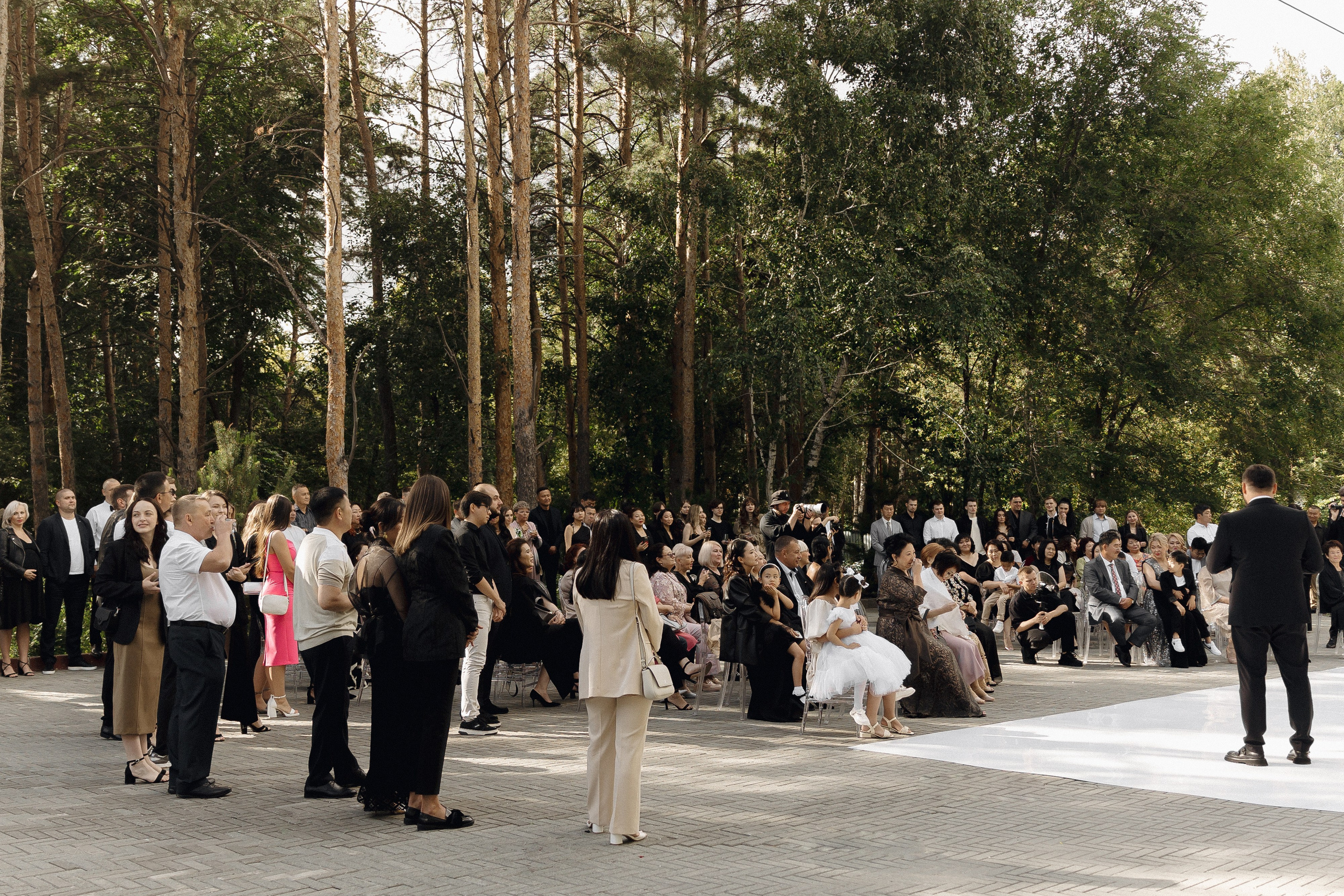 ПАРК СИТИ, MARY WHITE. Свадебный и индивидуальный фотограф в Челябинске Евгения Негодяева