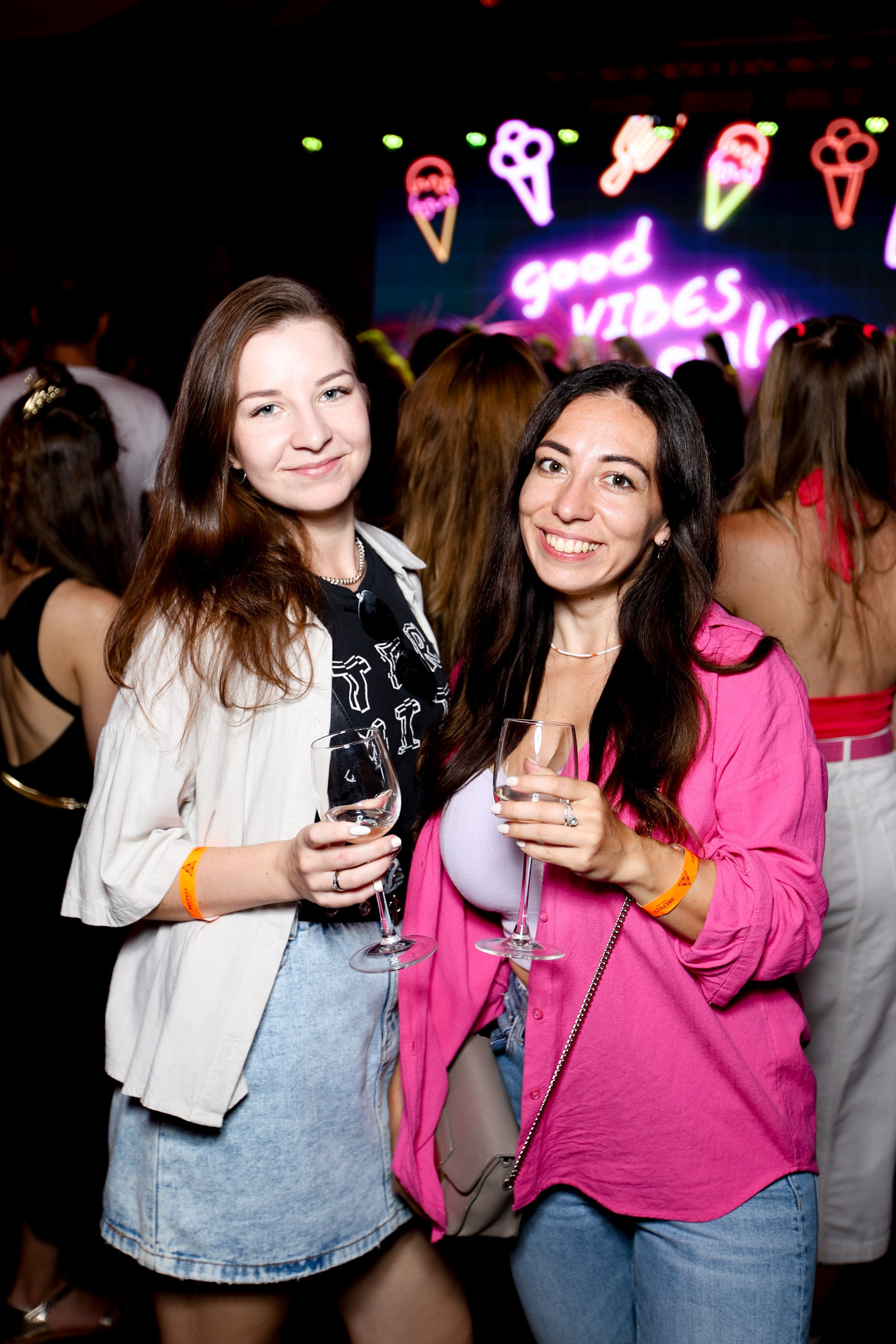EVEREST VIBE good vibes only 16.08.2023. EVEREST PHOTO REPORT