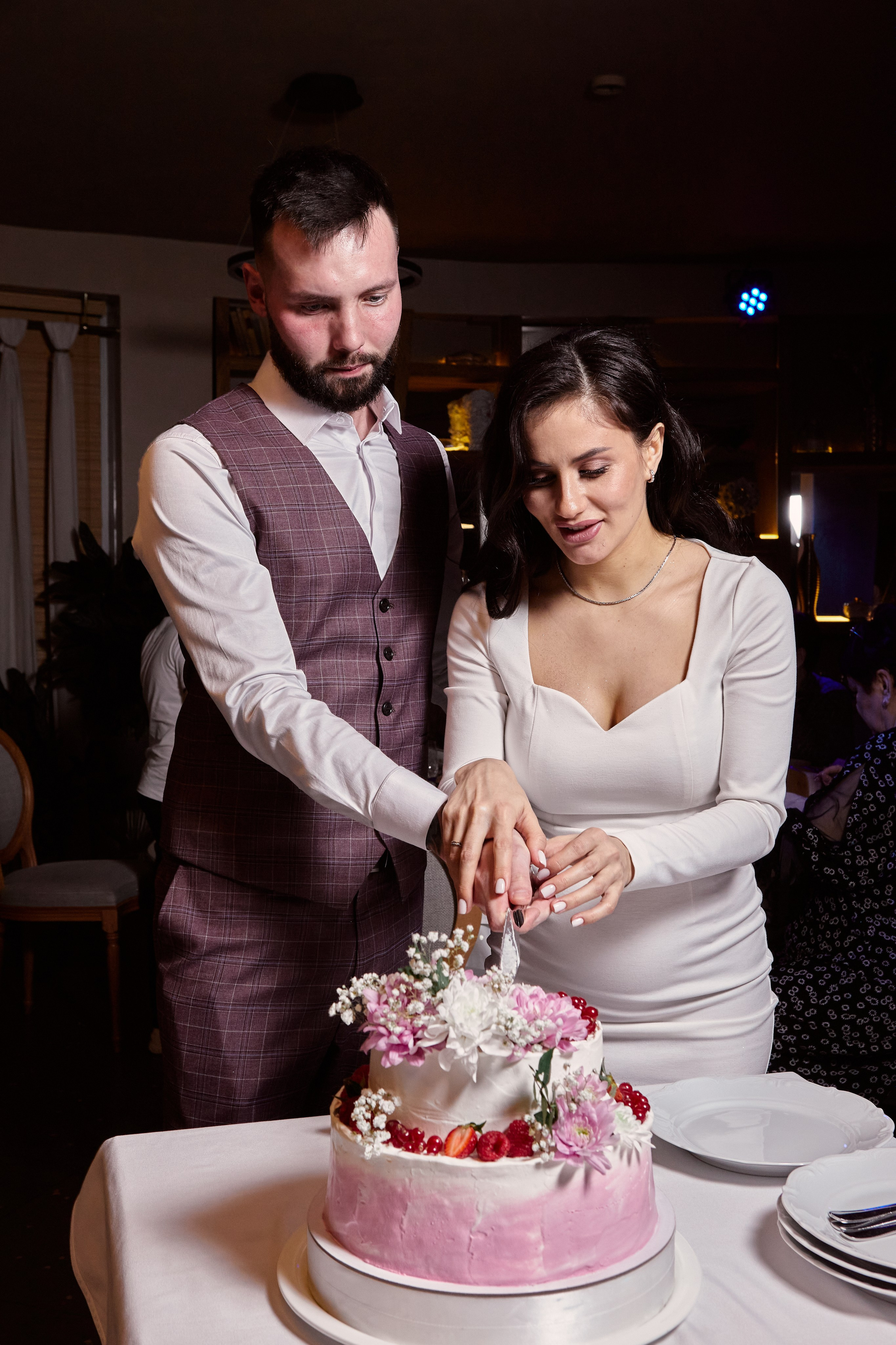 Denis & Elmira свадьба в Сочи. Свадебный и семейный фотограф в Сочи-Красной поляне Ларионова Анна