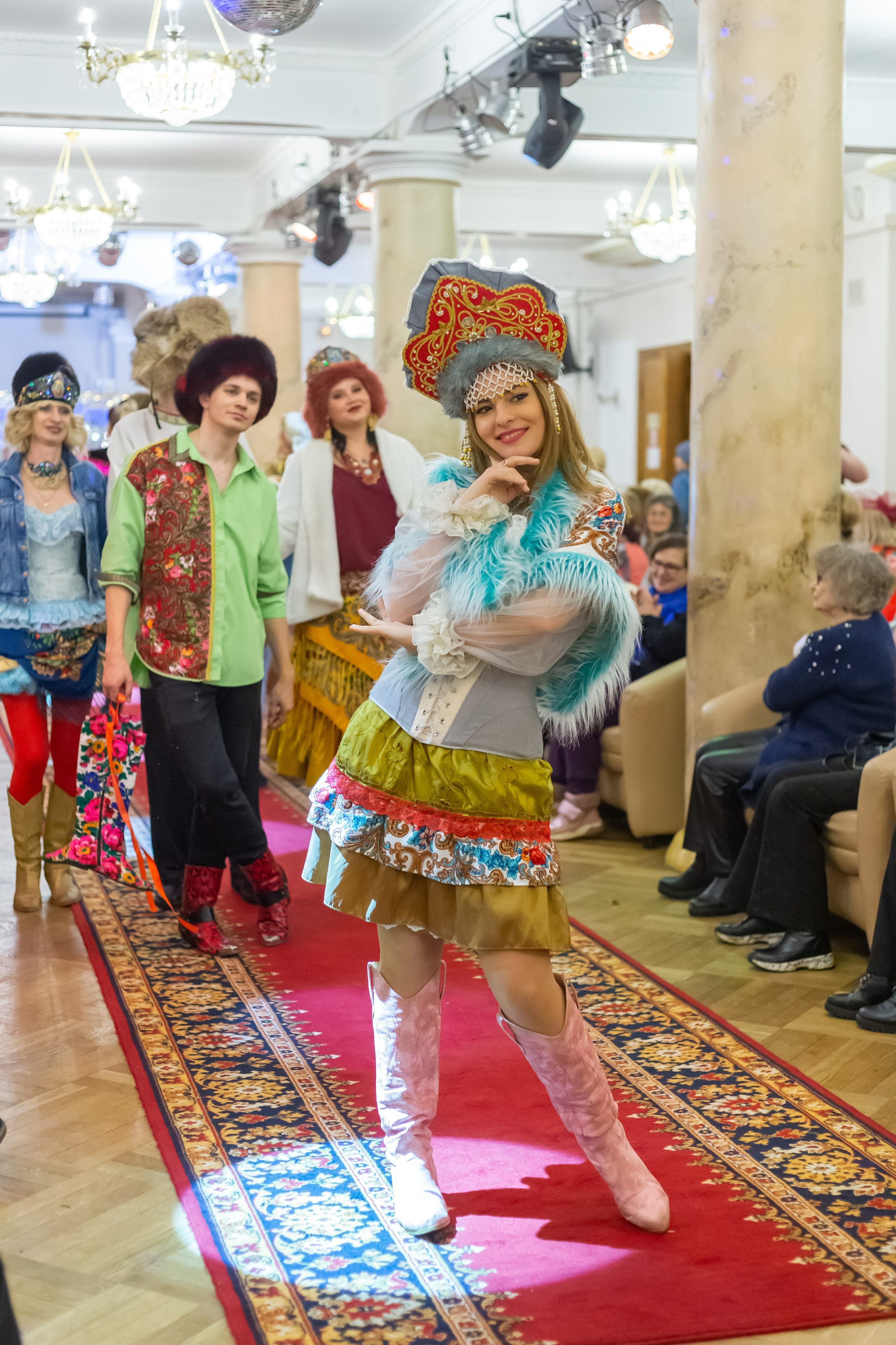 Дефиле. Художественный и репортажный фотограф в Санкт-Петербурге Виктория Никитина