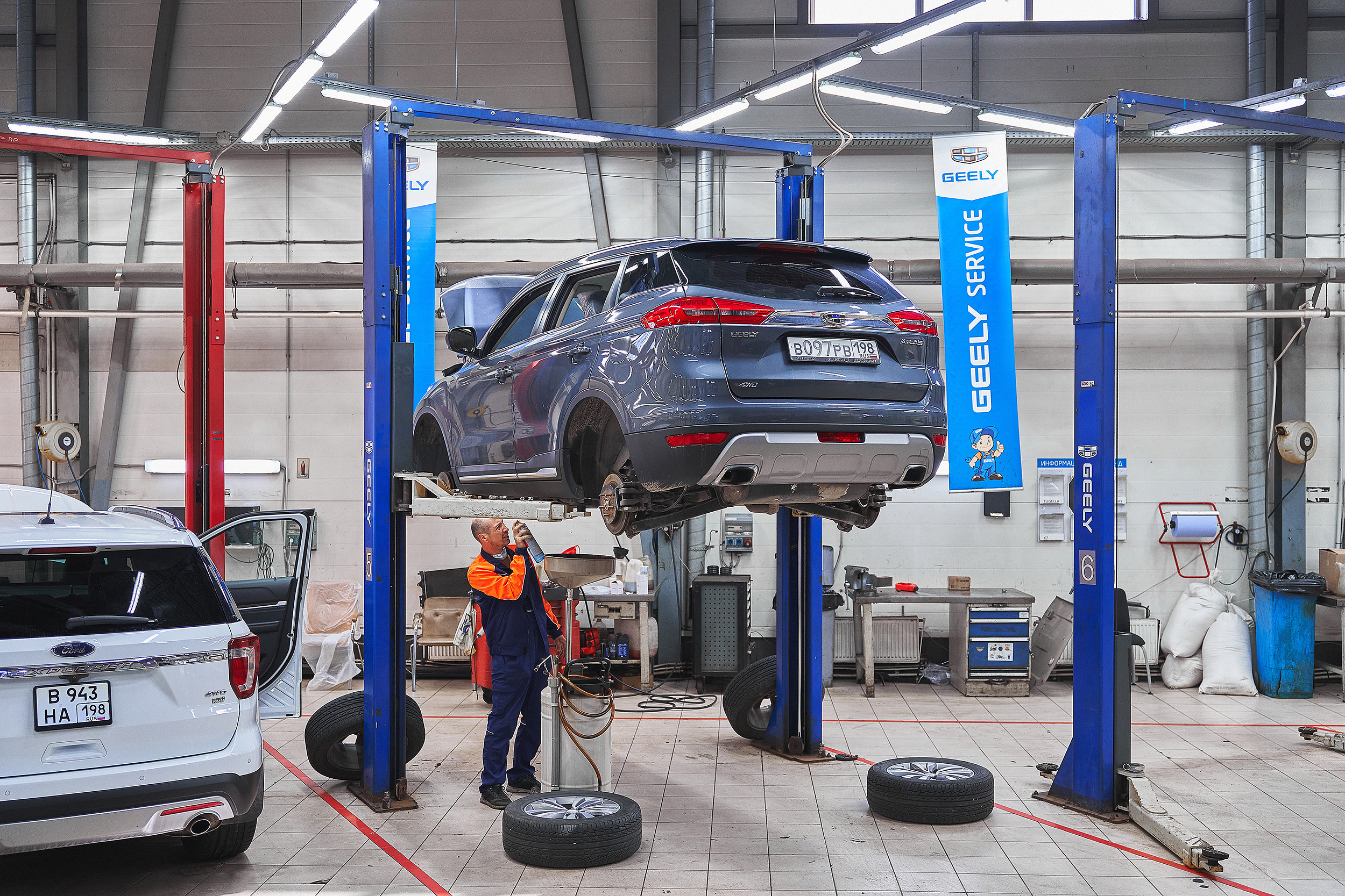 Alarm Motors. Контент в соц сети. Фотограф Дмитрий Цветков | Санкт-Петербург