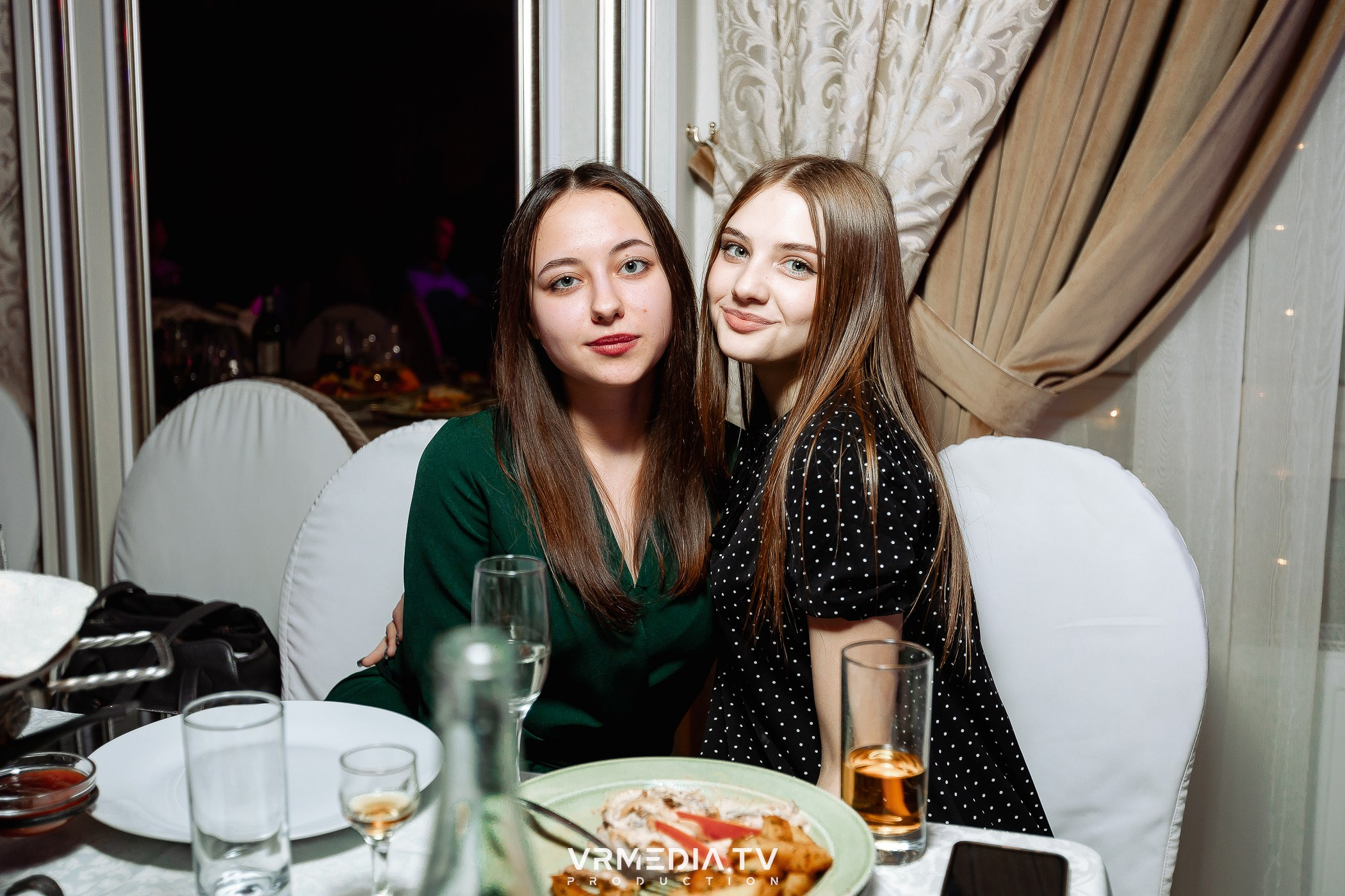 Новогодний вечер в ресторане «Лазурный Берег»