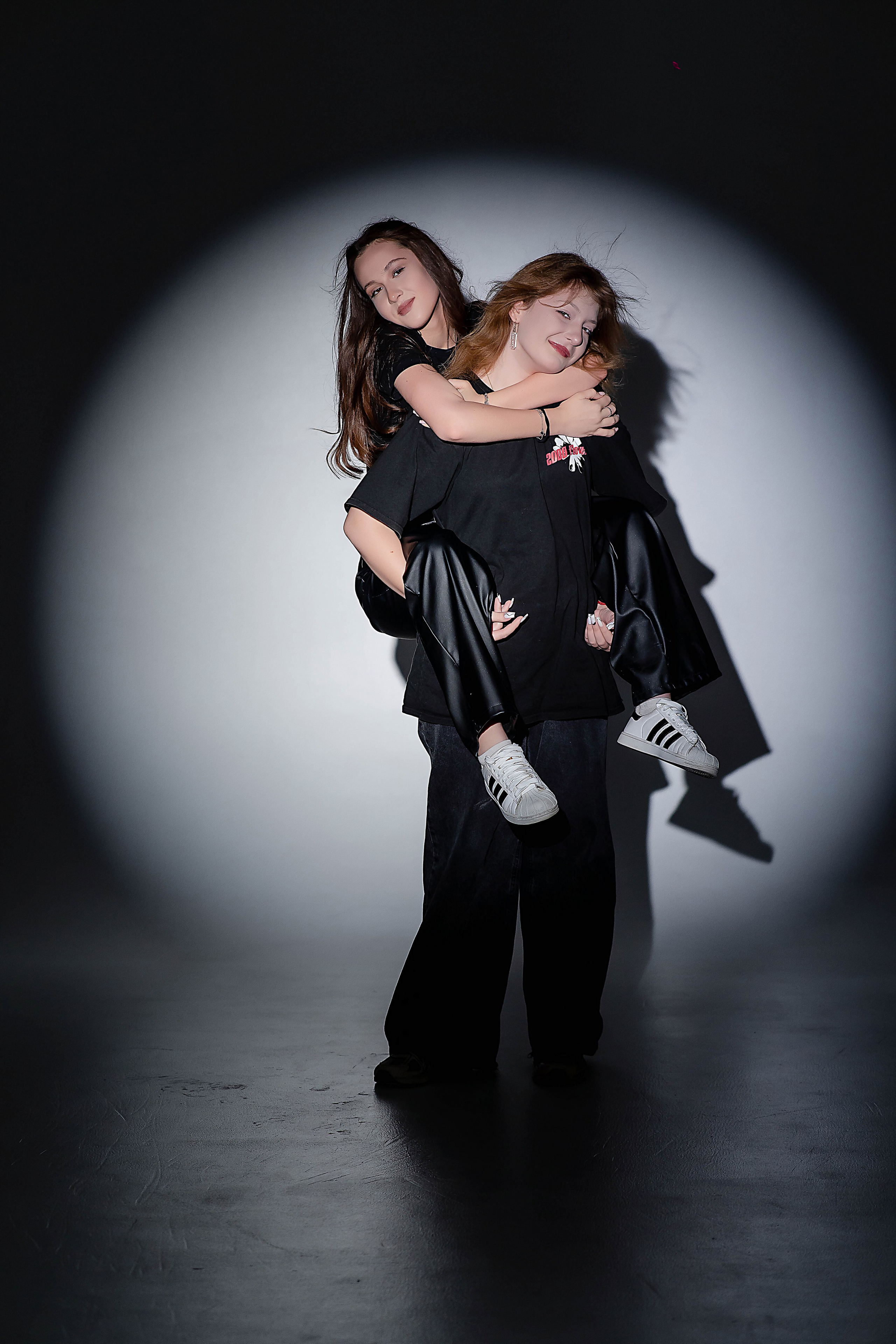 ВАРИАНТ 5. Современные Выпускные Альбомы в Ростове-на-Дону