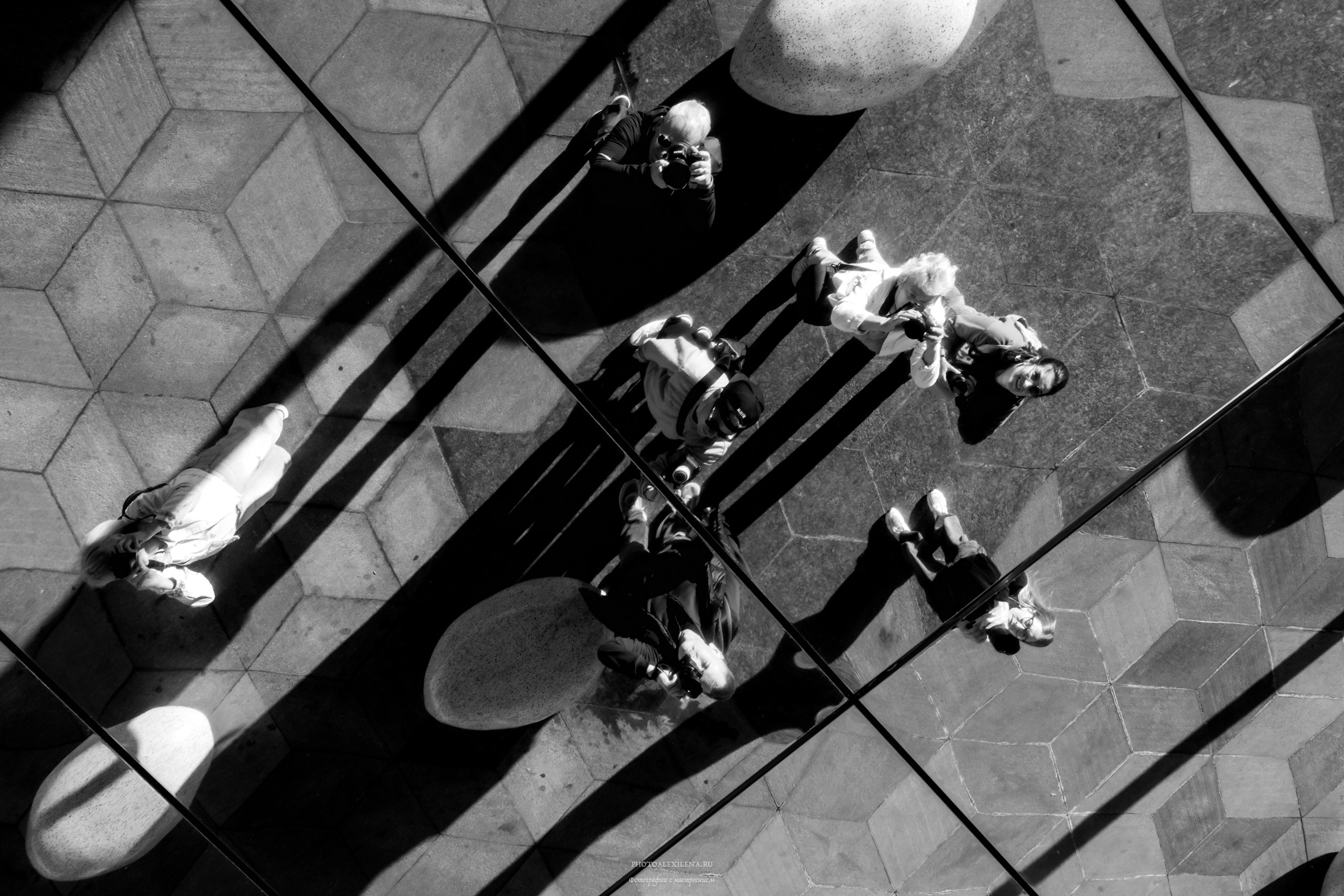 3-й мастер-класс по стрит-фото Дмитрия Смирнова. Авторские стильные фотокартины