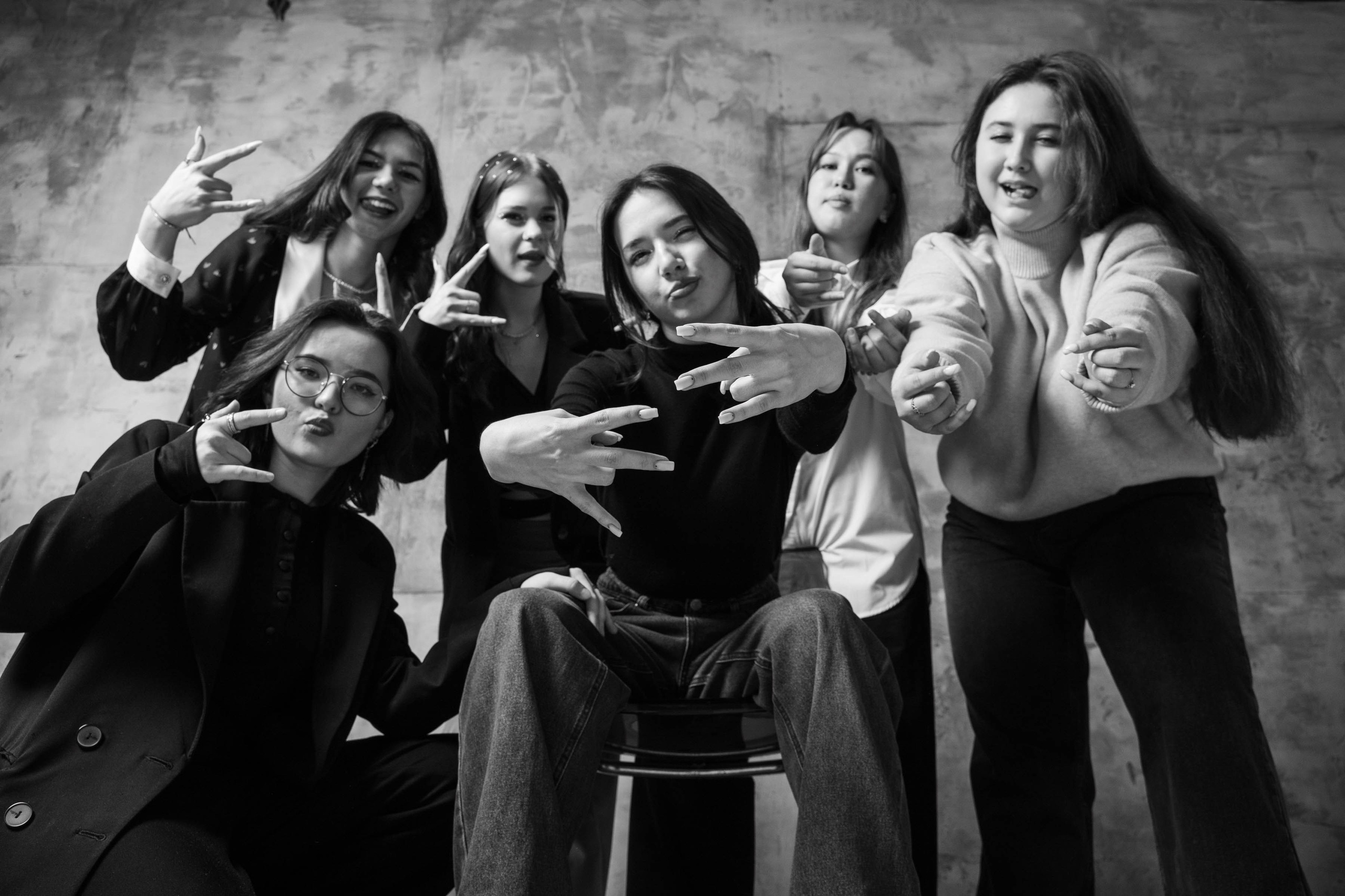 Стиль Штрих 2. Выпускные альбомы Нижнекамск Набережные Челны Фотостудия Небо