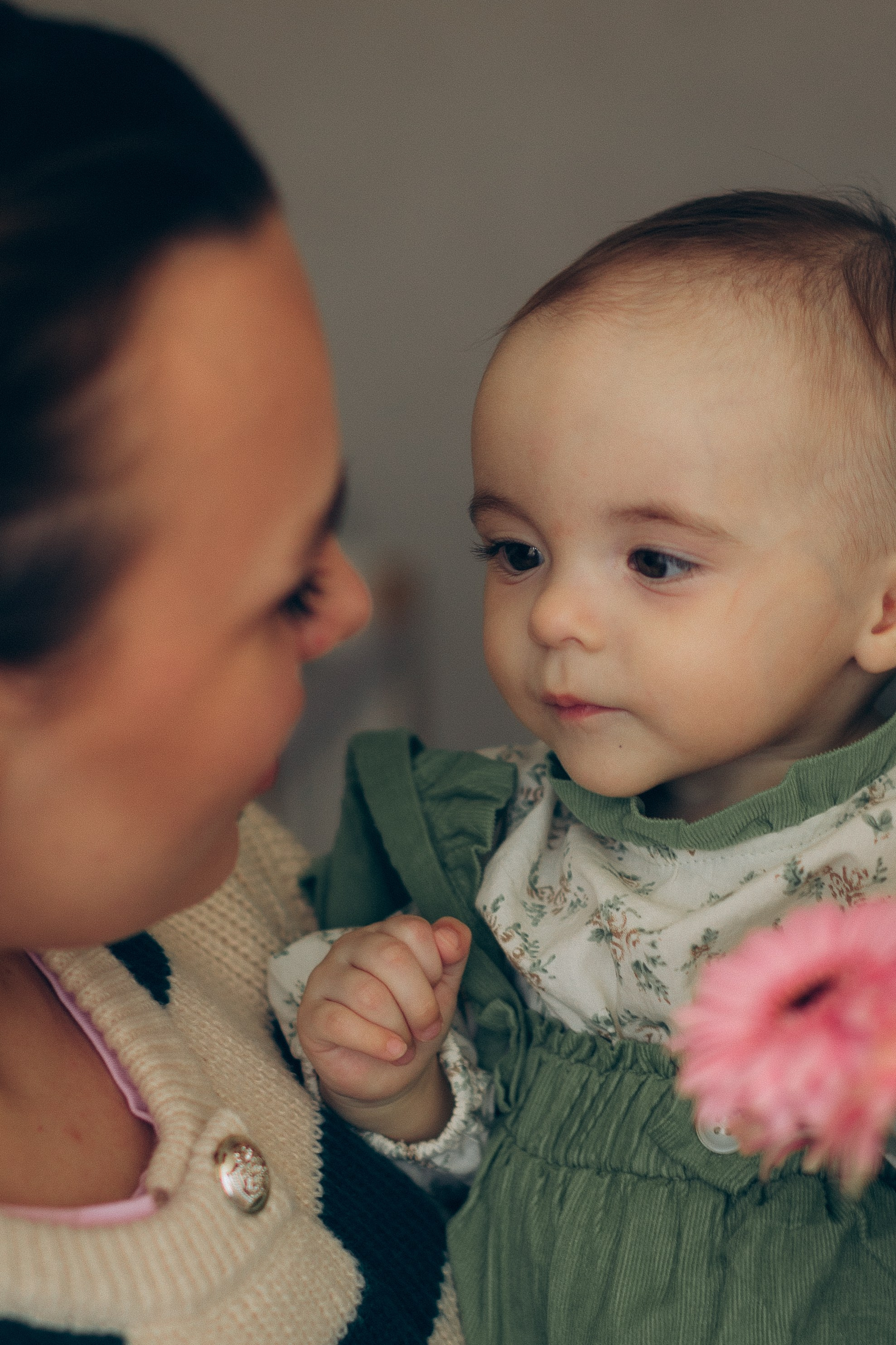 Мамины объятия (Про Ксению и Оливию). Семейный фотограф в Москве и Московской области Булычева Екатерина