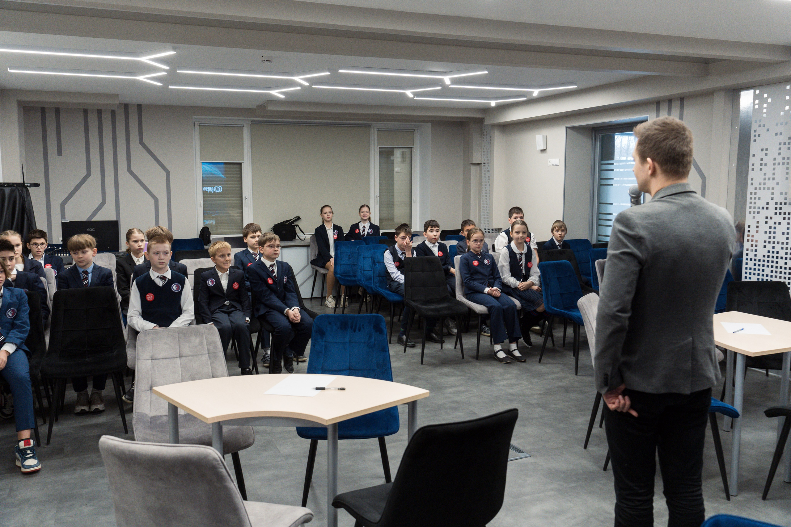 Квиз. Репортажная съёмка в Санкт-Петербурге, Константин Петров