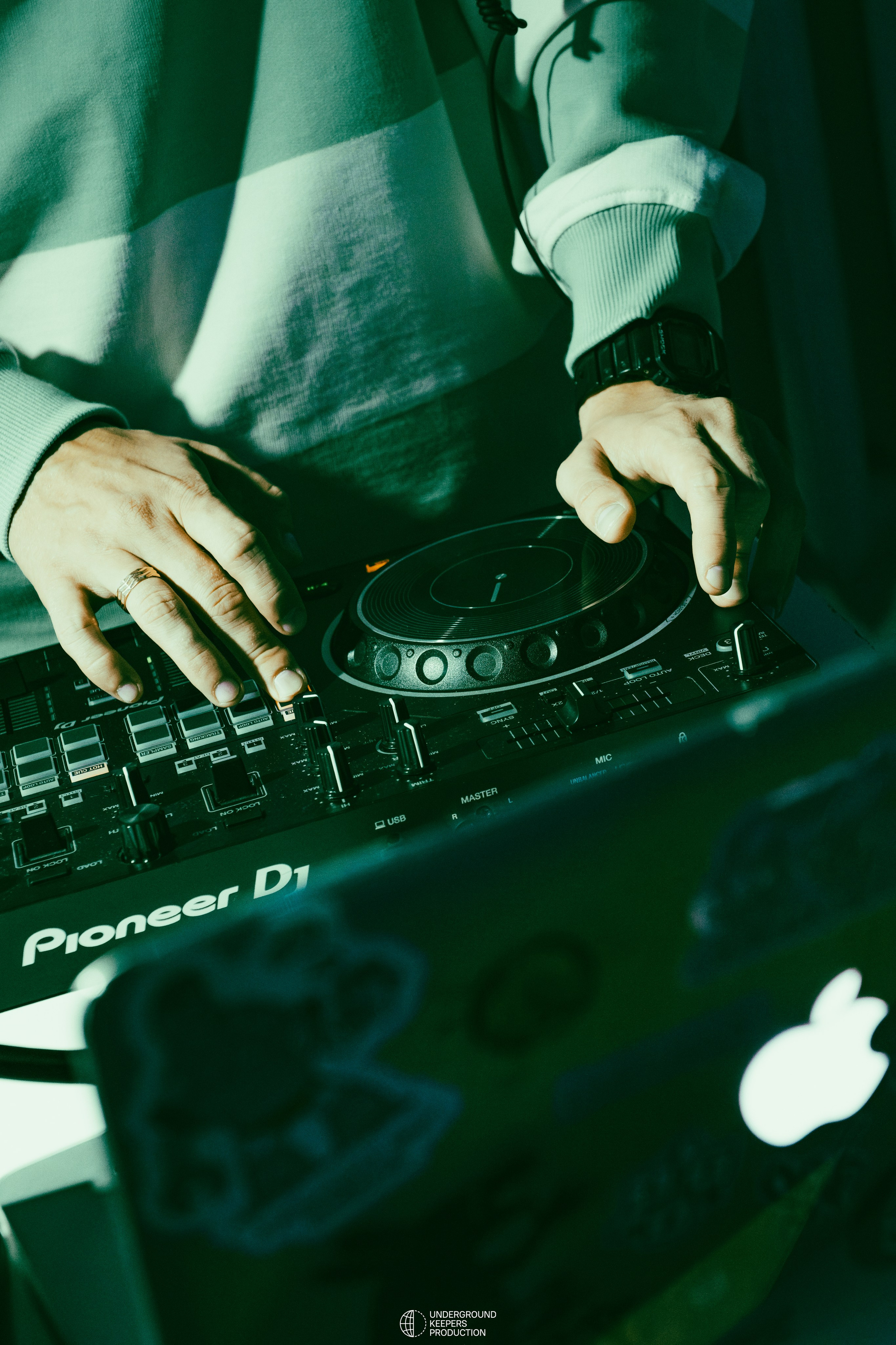 LORDS JAM 18/10 (@youlovebu). Соня бу тебя сфоткала