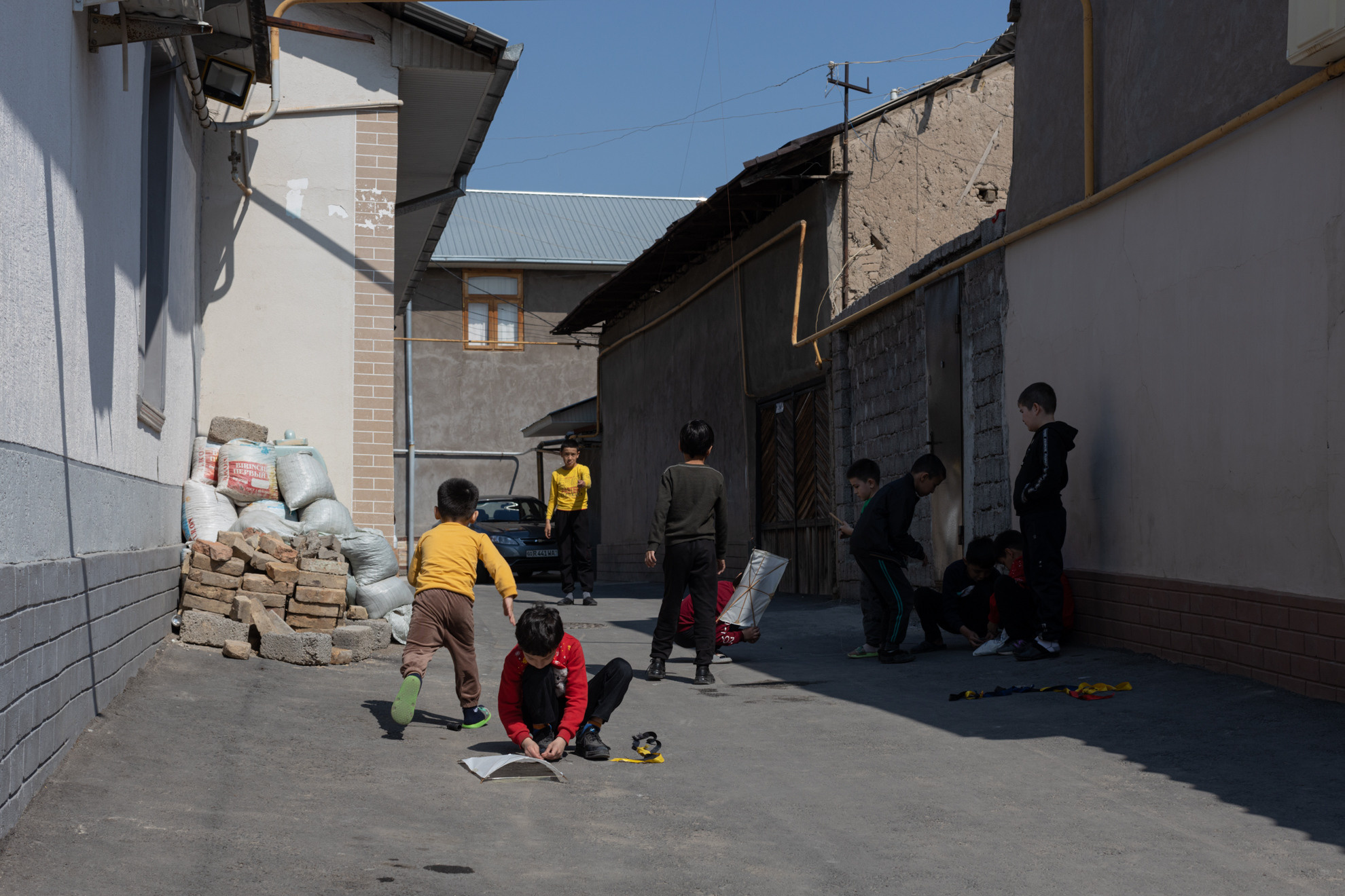 Uzbekistan daily. Commerce & art photographer