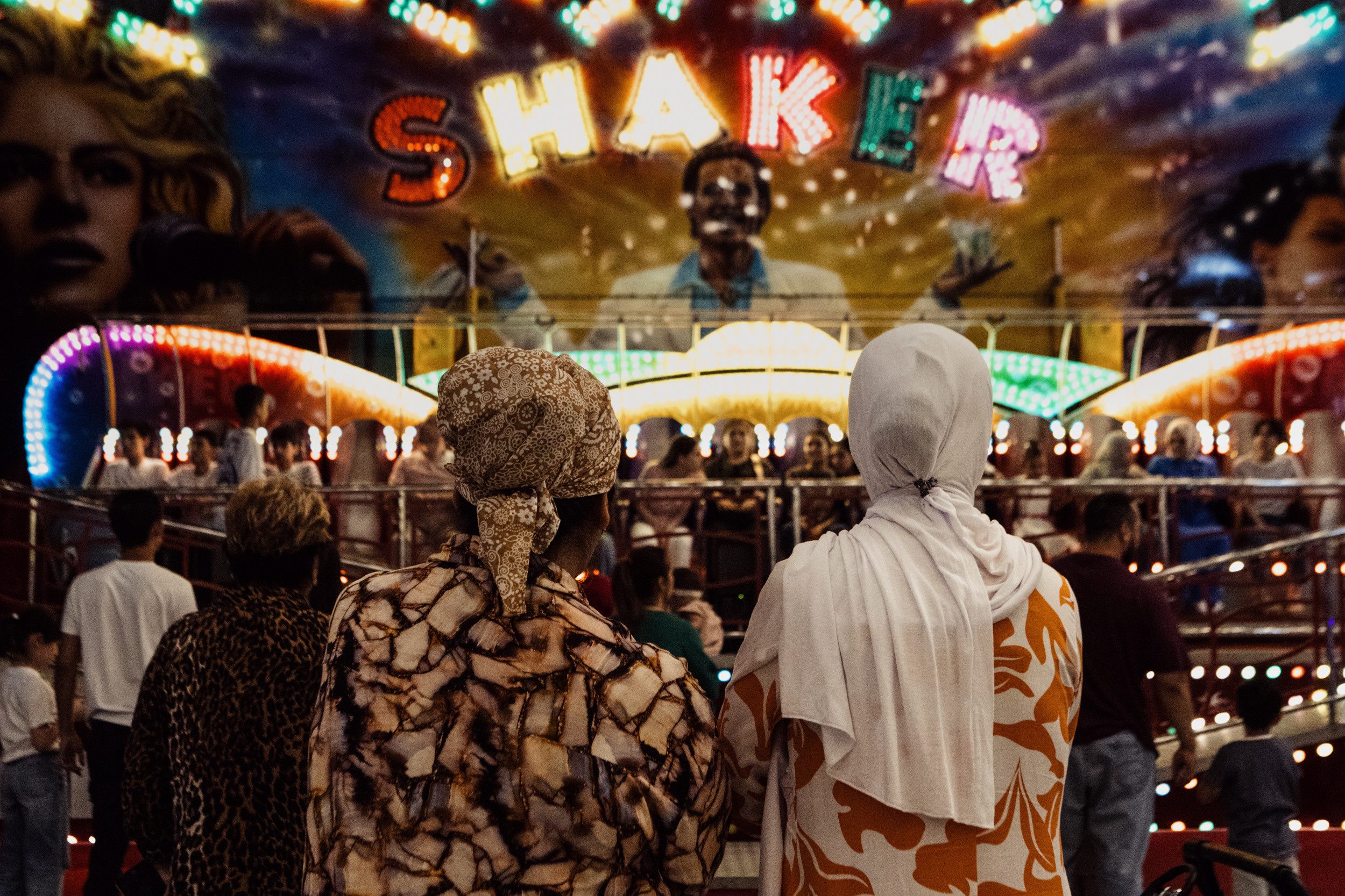 Uzbekistan daily. Commerce & art photographer