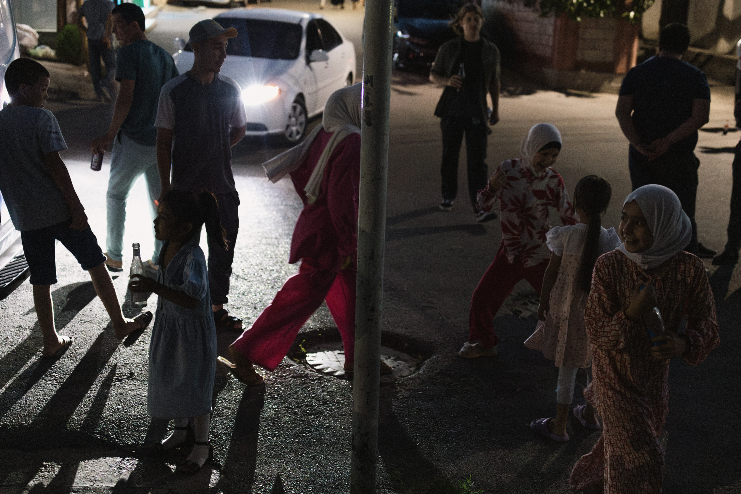 Uzbekistan daily. Commerce & art photographer