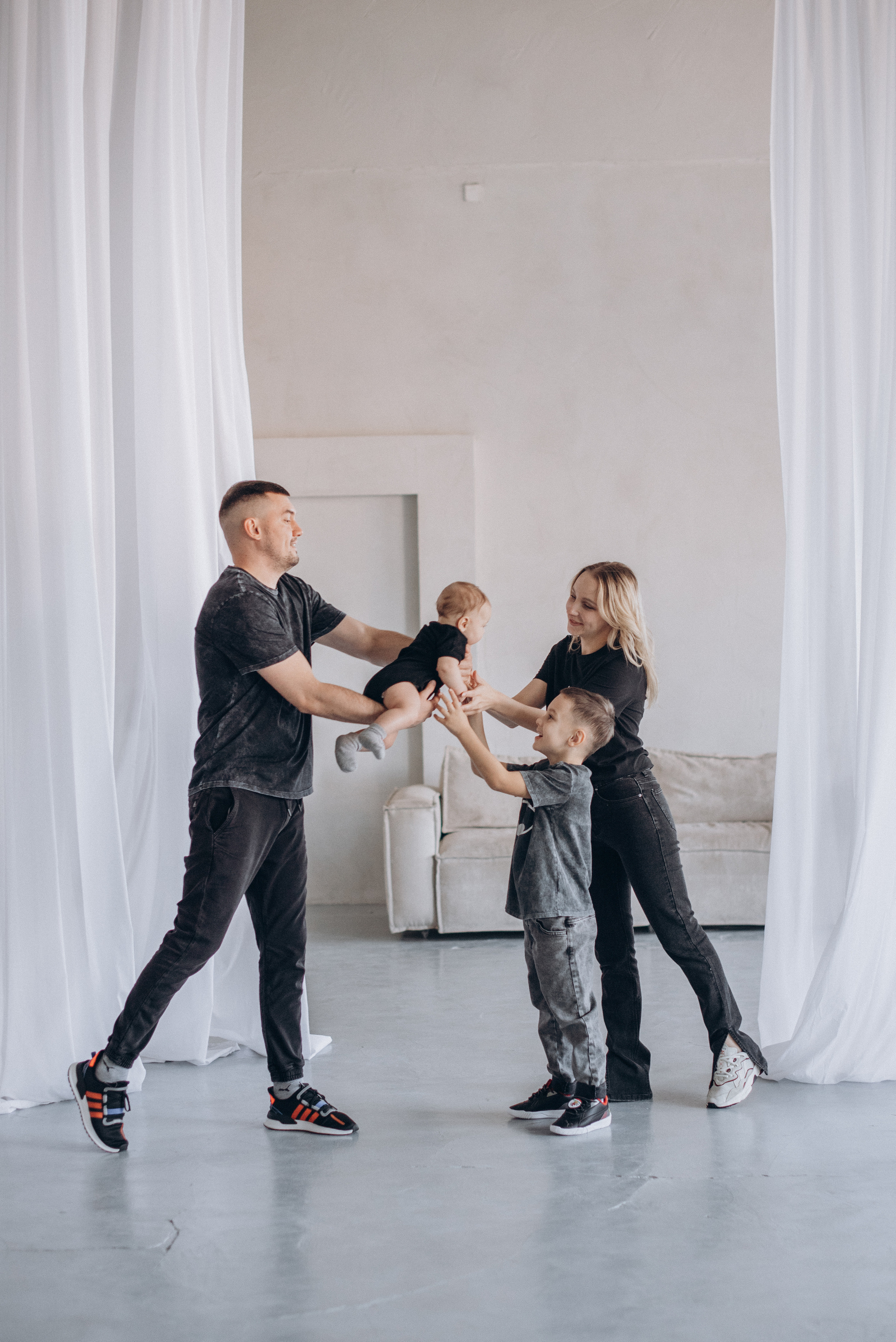 Семейная фотосессия. Детская фотосессия. Свадебный и семейный фотограф в Краснодаре Листкова Галина