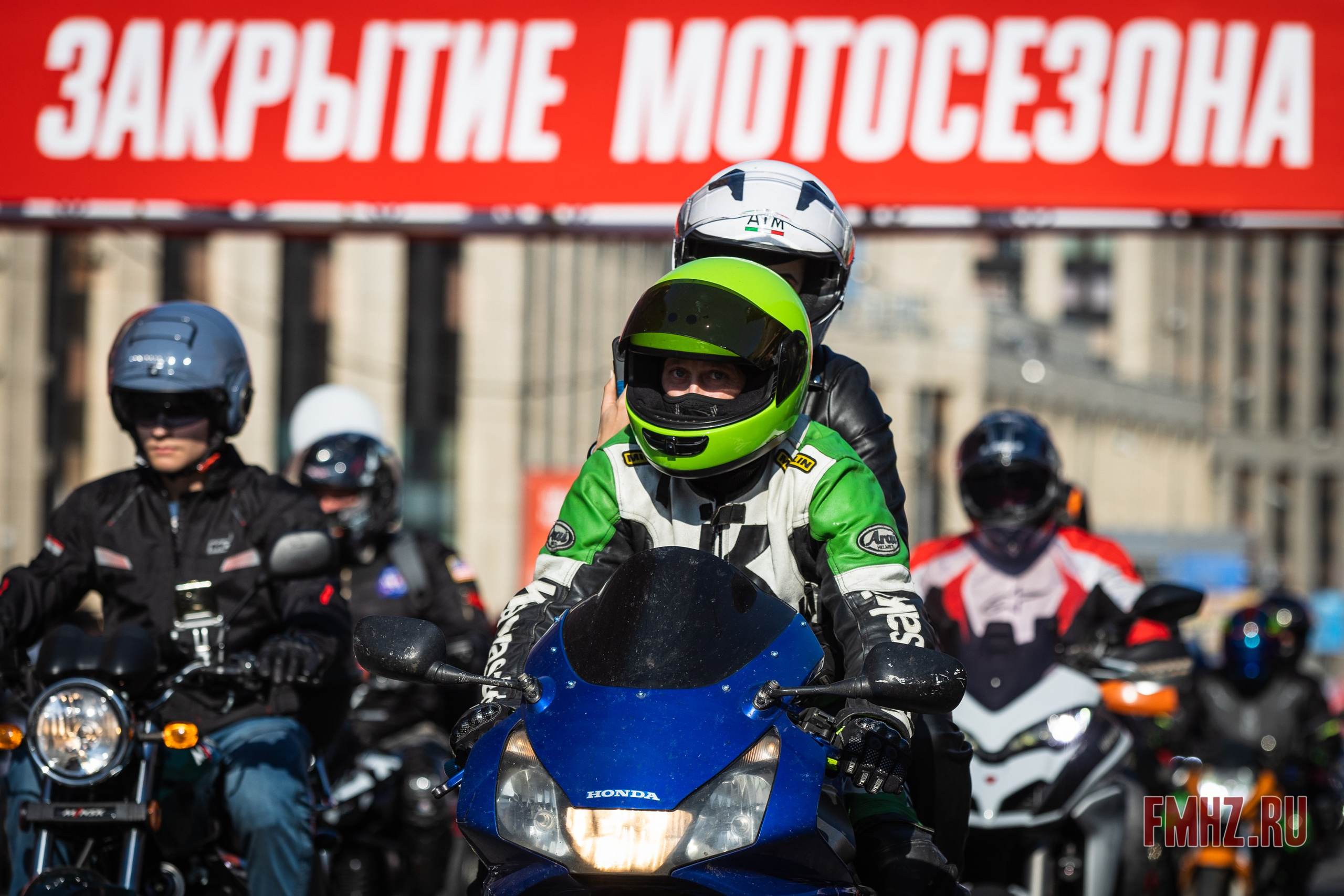 Закрытие Мотосезона 2023 на проспекте Академика Сахарова. Фотограф Владимир Охрименко
