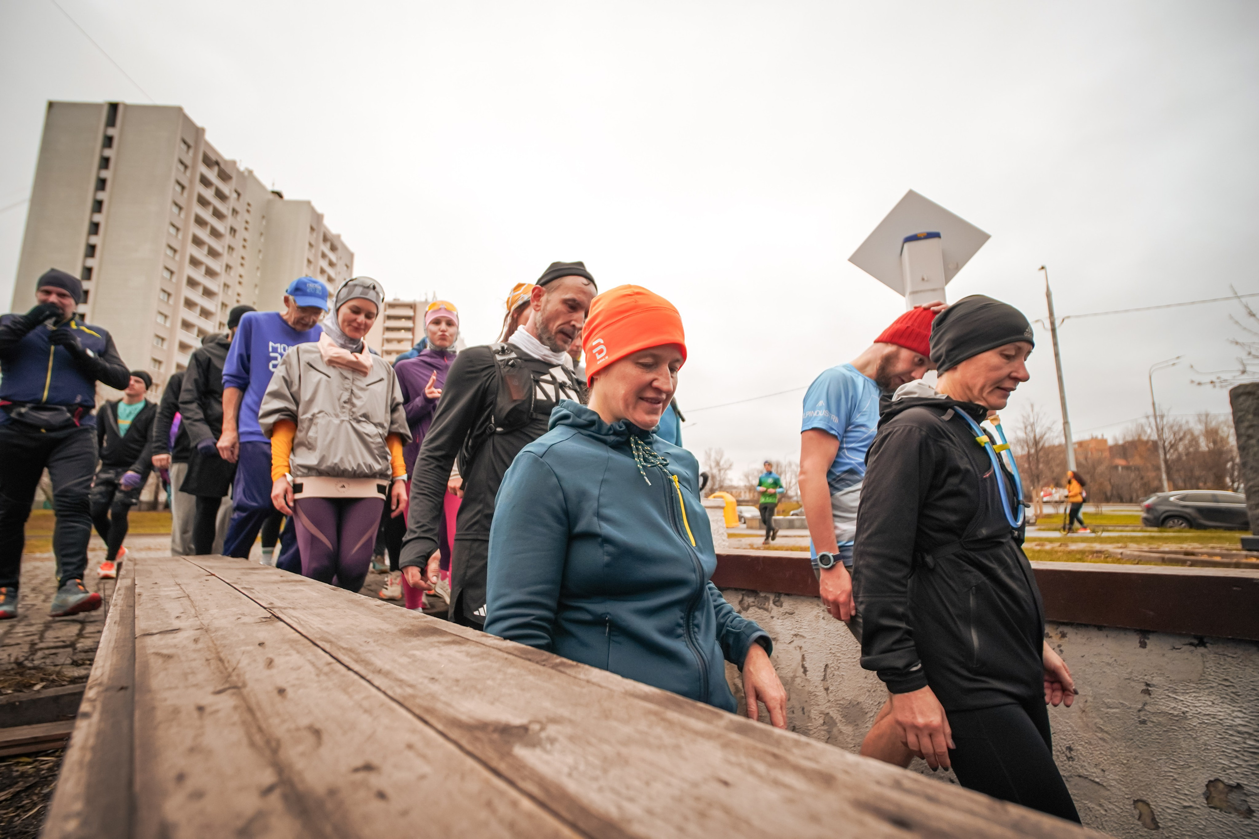 #марафонудома #яuzarun 2024 2-я петля, группа 6:30. Роман Капилюшов. Бег. Фото. Видео. г. Люберцы