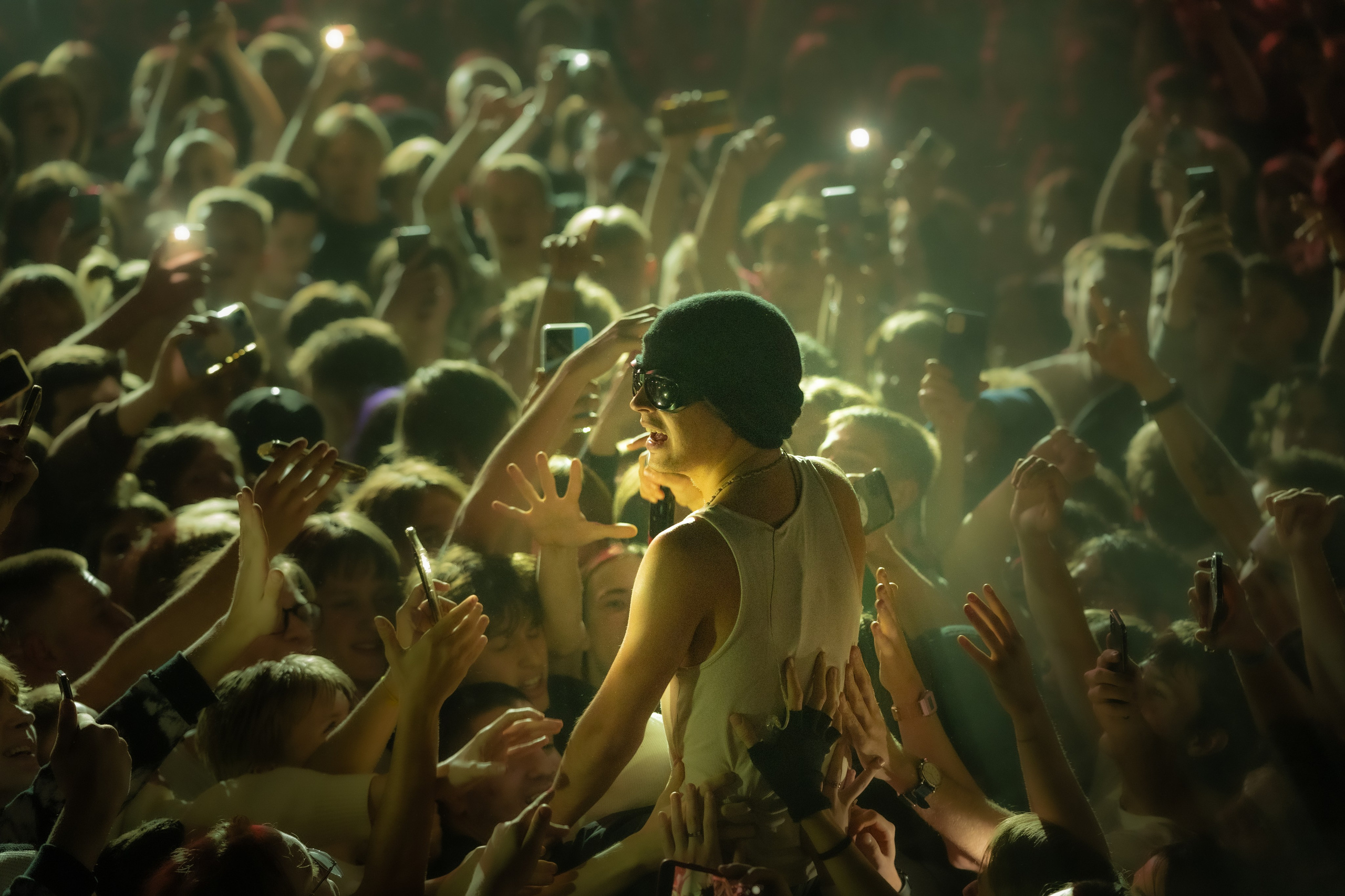 SLAVA MARLOW | CONCERT A2. OVIXON WEB