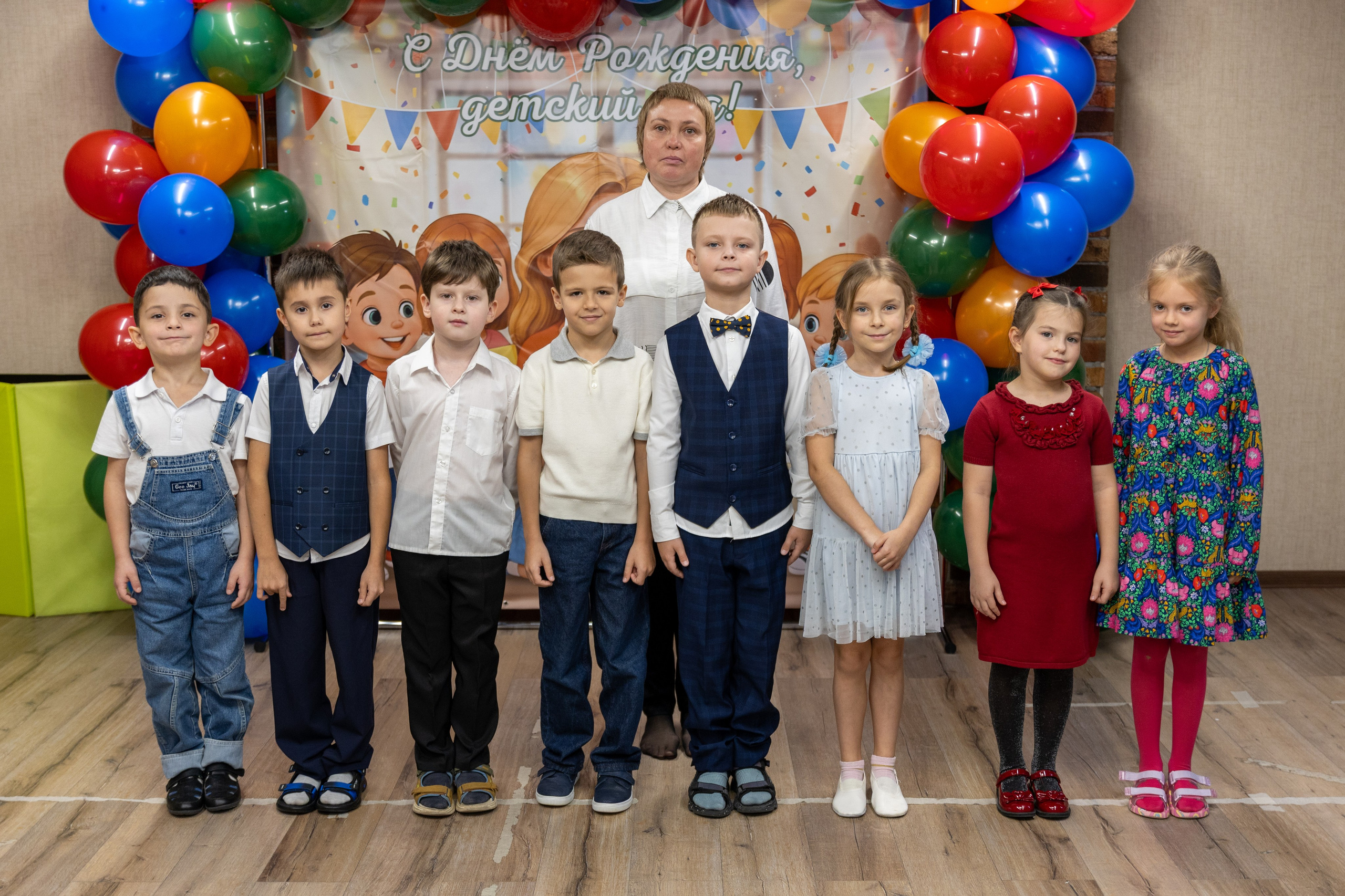 ДС «Гнездышко» и СОШ «Знайка», 8 лет. Сайт фотографа Ирины Аникановой