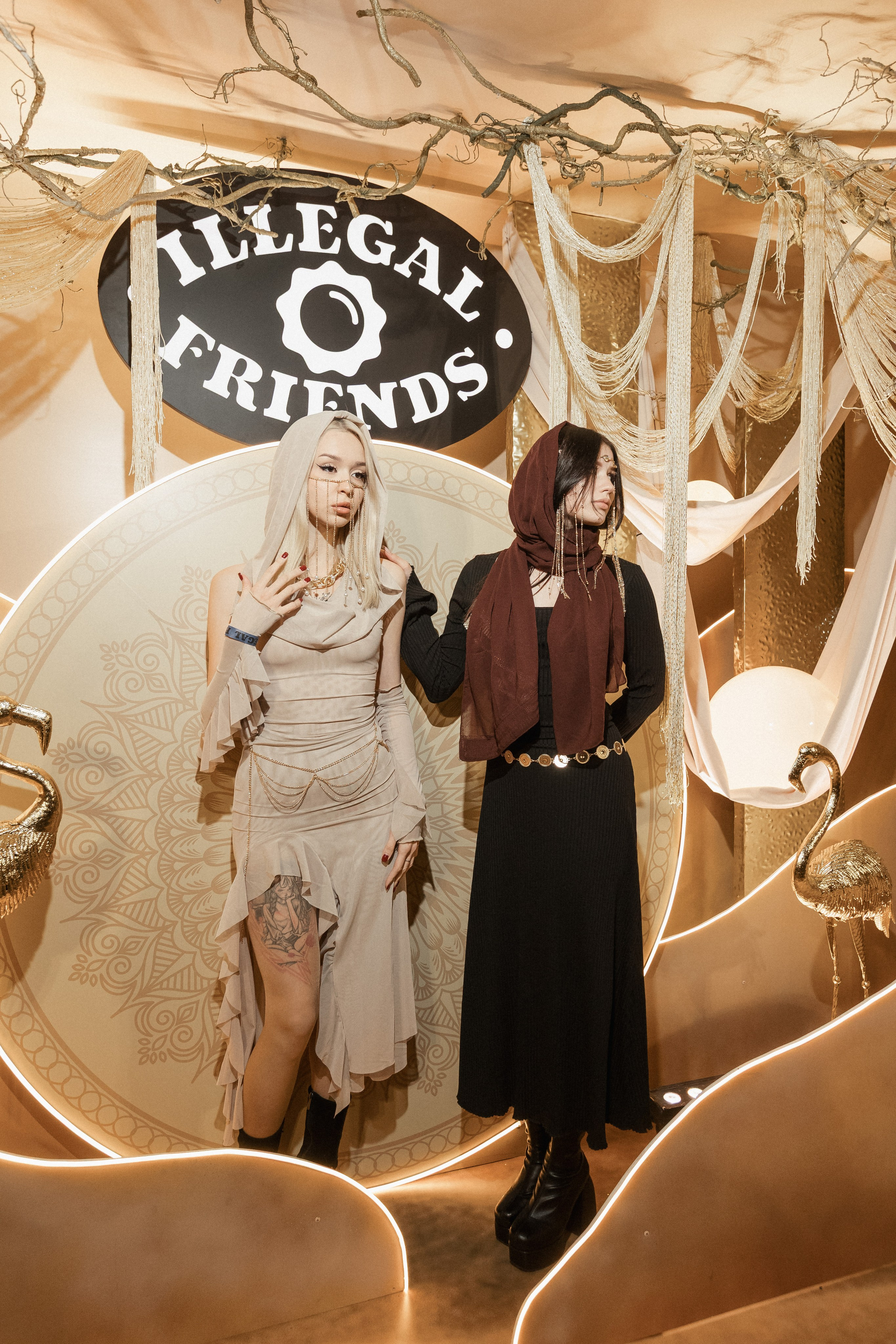 ILLEGAL FRIENDS — MIRAGE [PART I]. СВОИ. ФОТООТЧЕТЫ-СОБЫТИЯ-МЕСТА