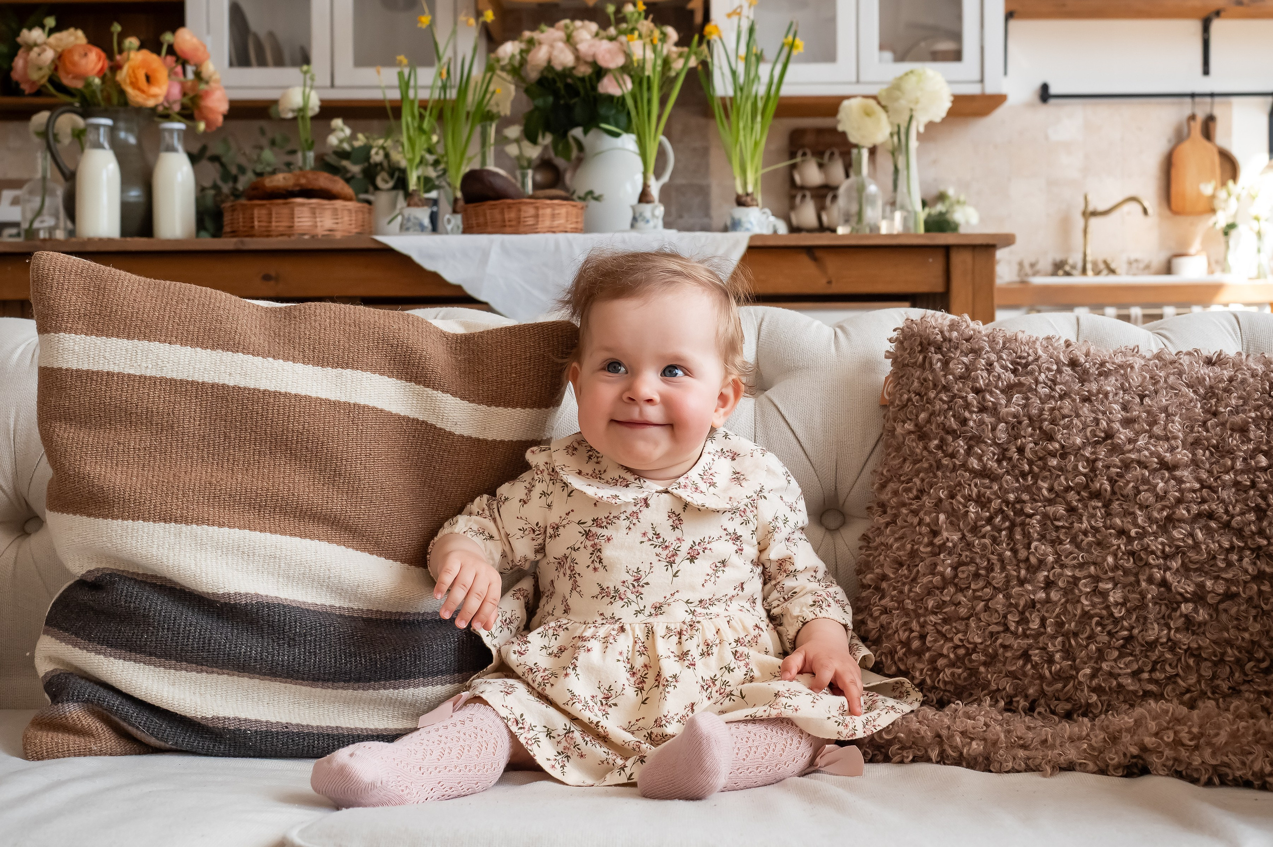 Мира 1 год. Репортажный, семейный и детский фотограф в Пензе и Заречном Арина Ермилова. Картины барельеф на заказ