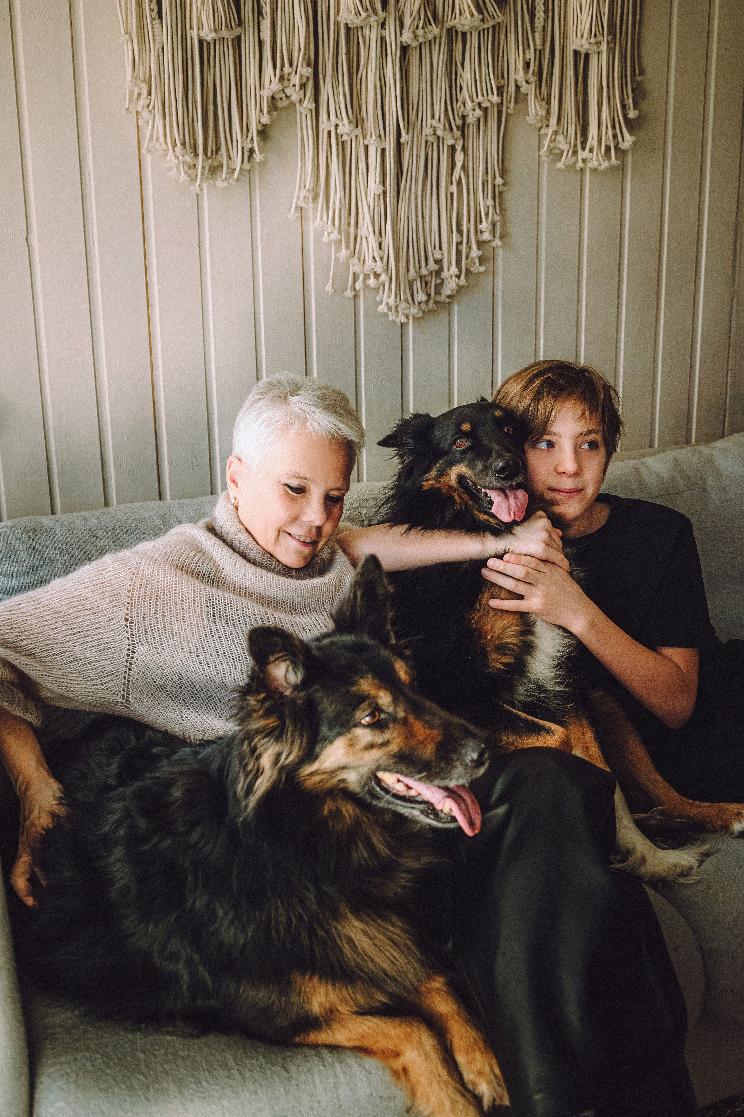 Плюш, Айса и их семья