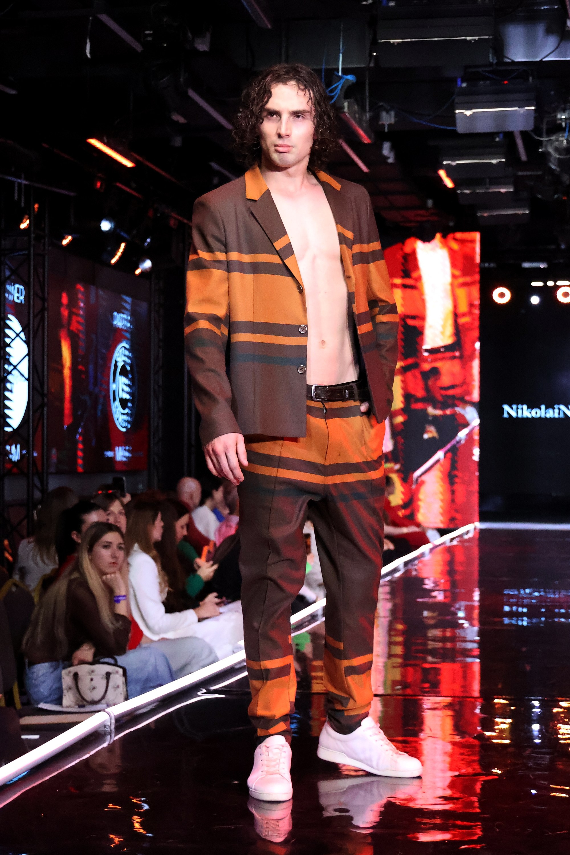 Показ МКММ на Якиманке 26. Спортивный и репортажный фотограф Ермакова Светлана