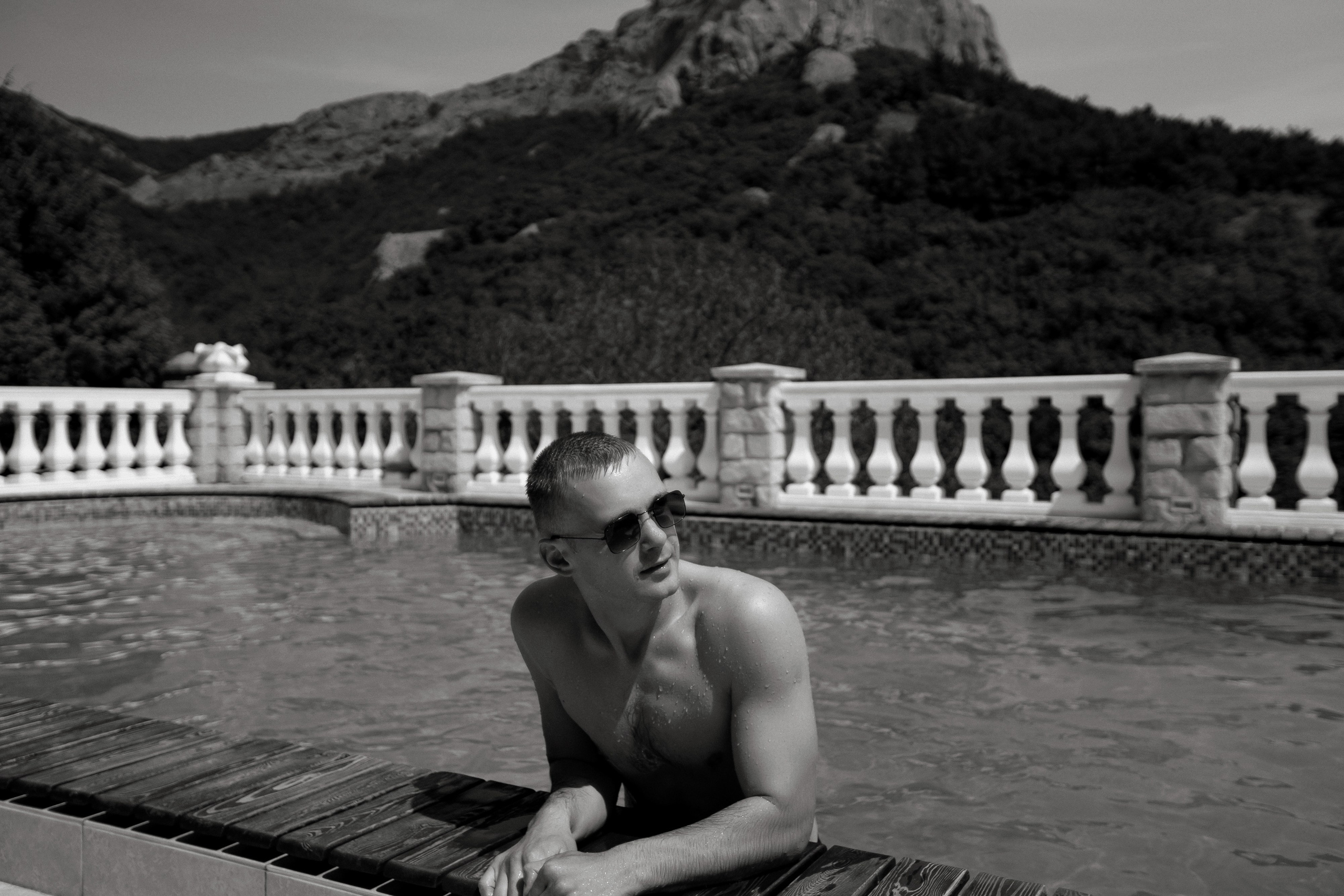 Денис и Алина. Белый замок. Фотограф Анна Лейман. Севастополь