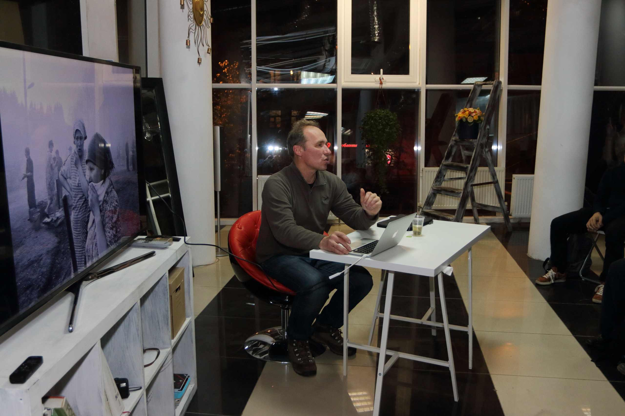 23.10.2017 Творческая встреча фотографа А. Мякишева