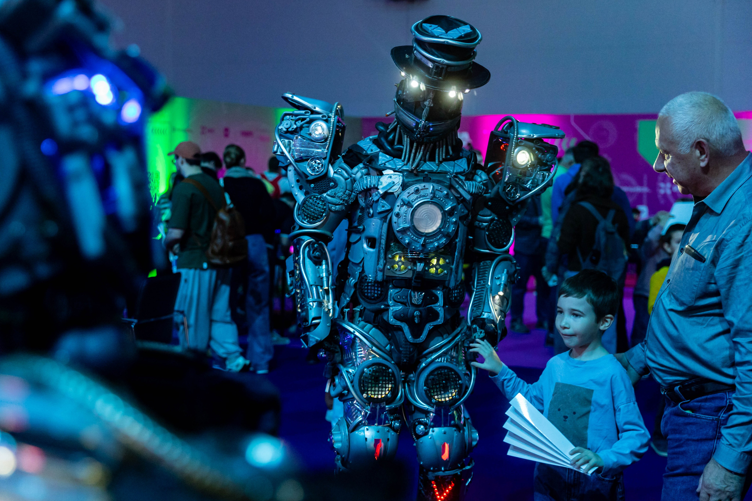 ИКС Холдинг.Чемпионат «Битва роботов». Репортажный фотограф в Москве Зуйко Оксана