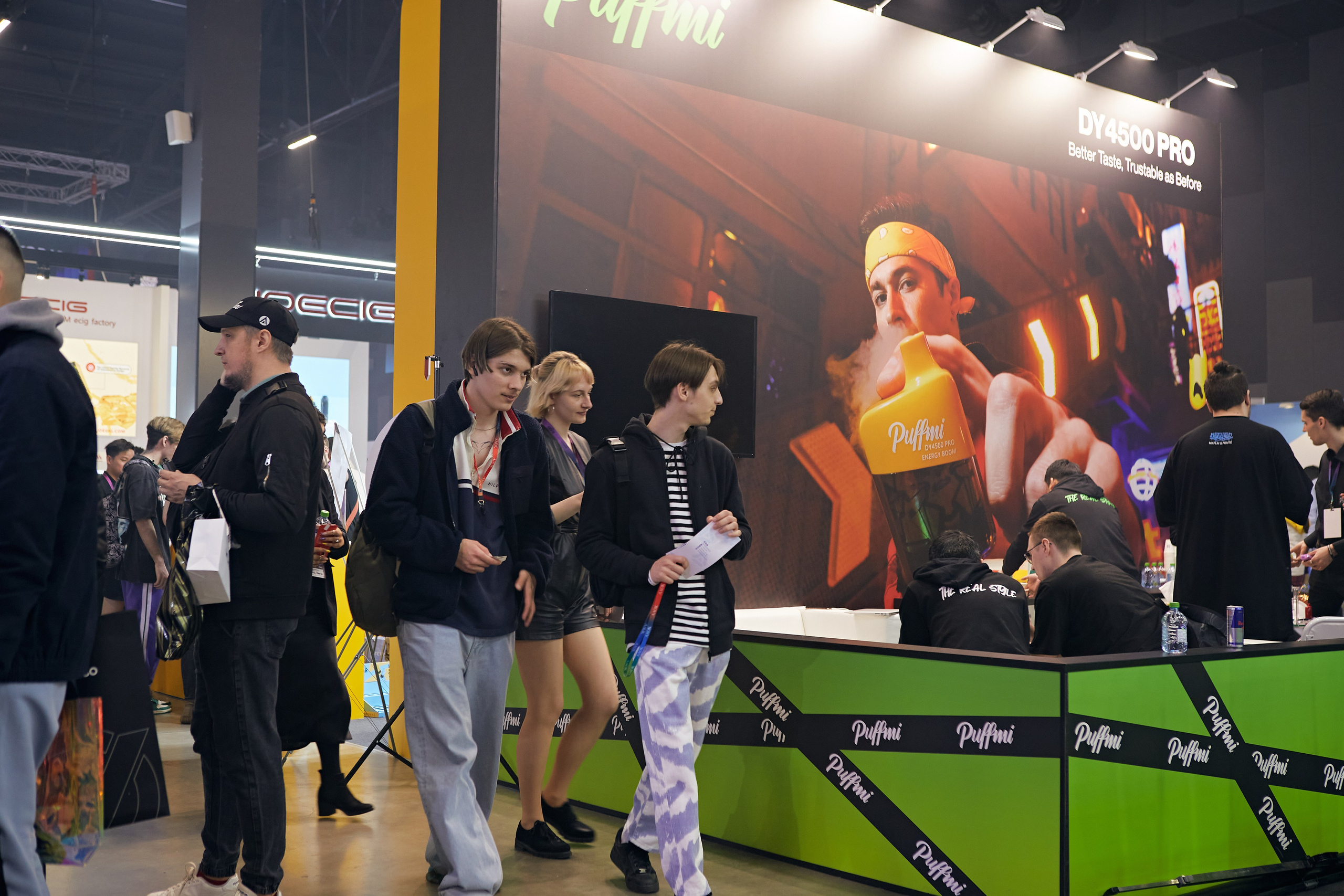 PUFFMI на Global Vape Expo. Фотограф Андрей Егоров