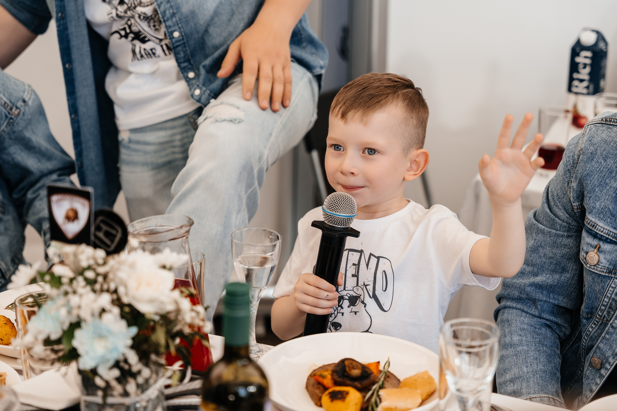 Анна & Евгений проект «Четыре свадьбы» на Пятнице. Свадебный фотограф Барнаул Алексей Павлов