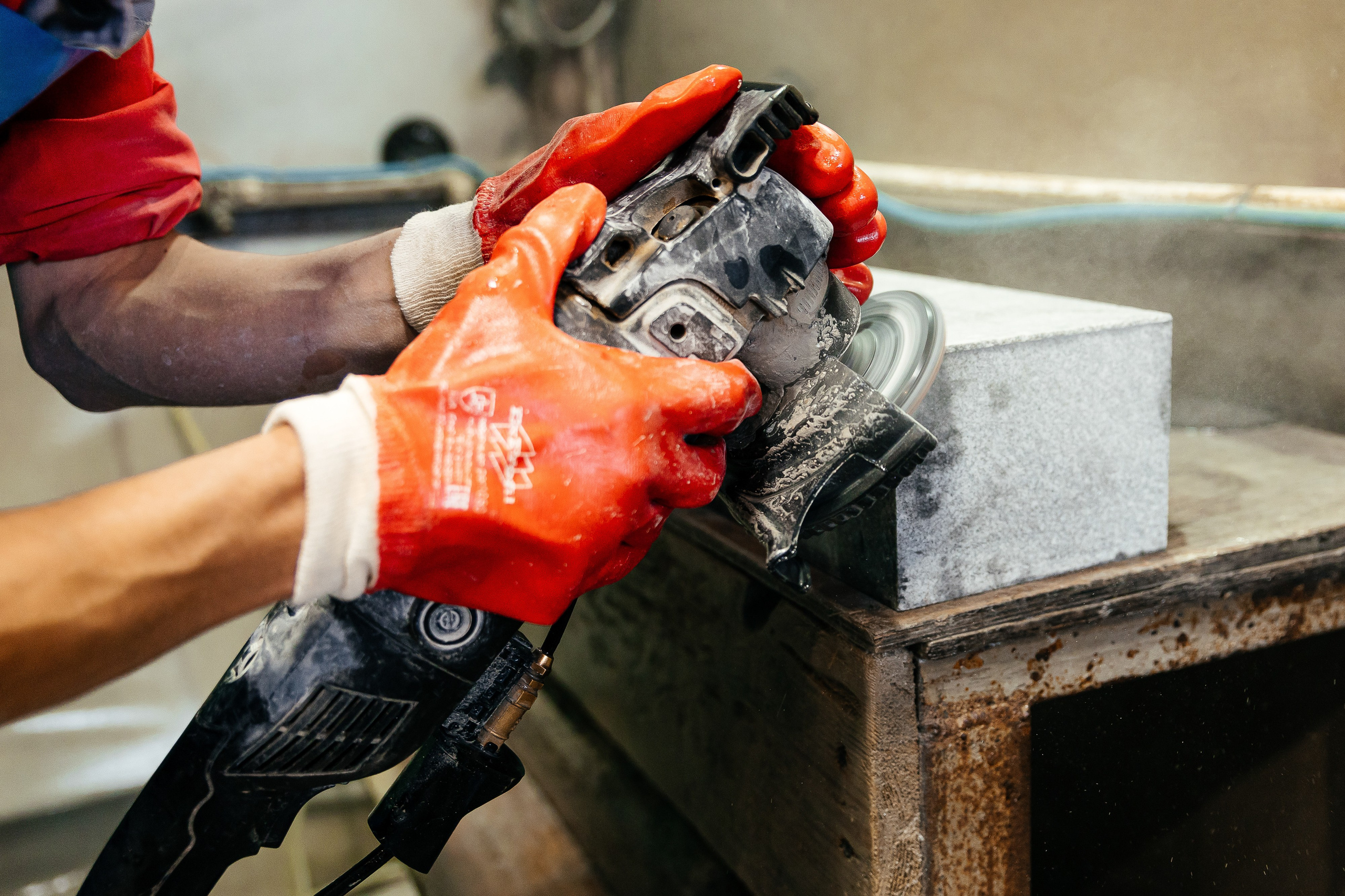 Камнеобрабатывающий завод. Ваш самый лучший фотограф!