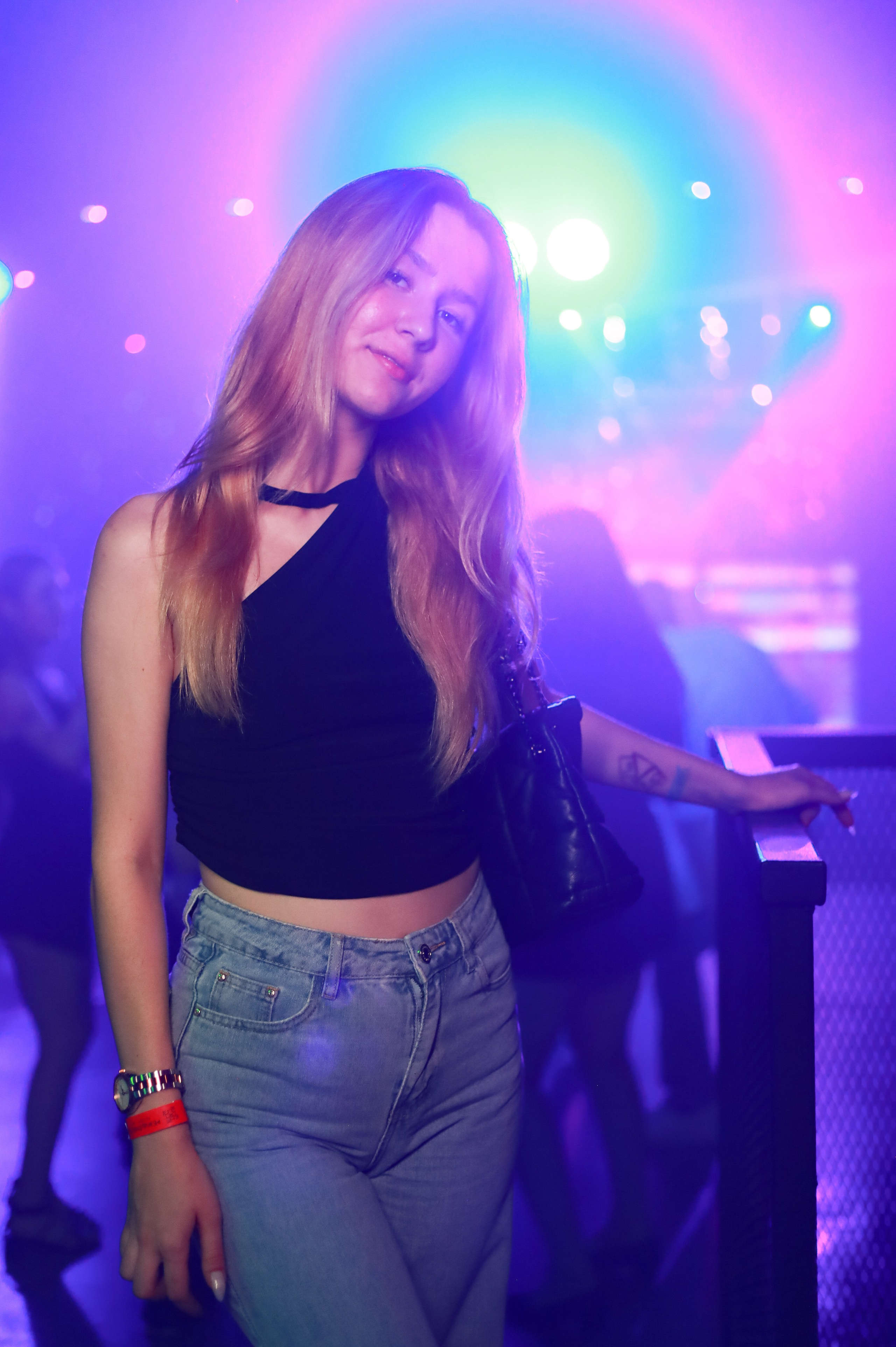 Клуб Резиденция лучшее. Контакты