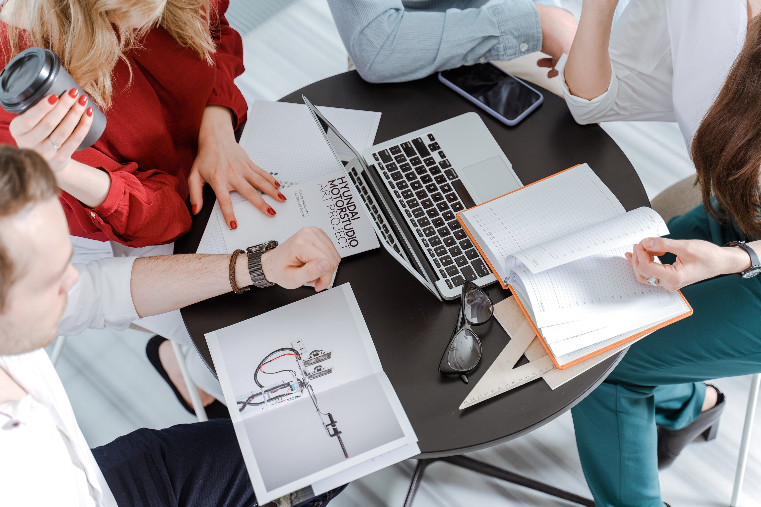 Hyundai Motor Studio (Съемка контента для пространства). Репортажный и свадебный фотограф в Москве