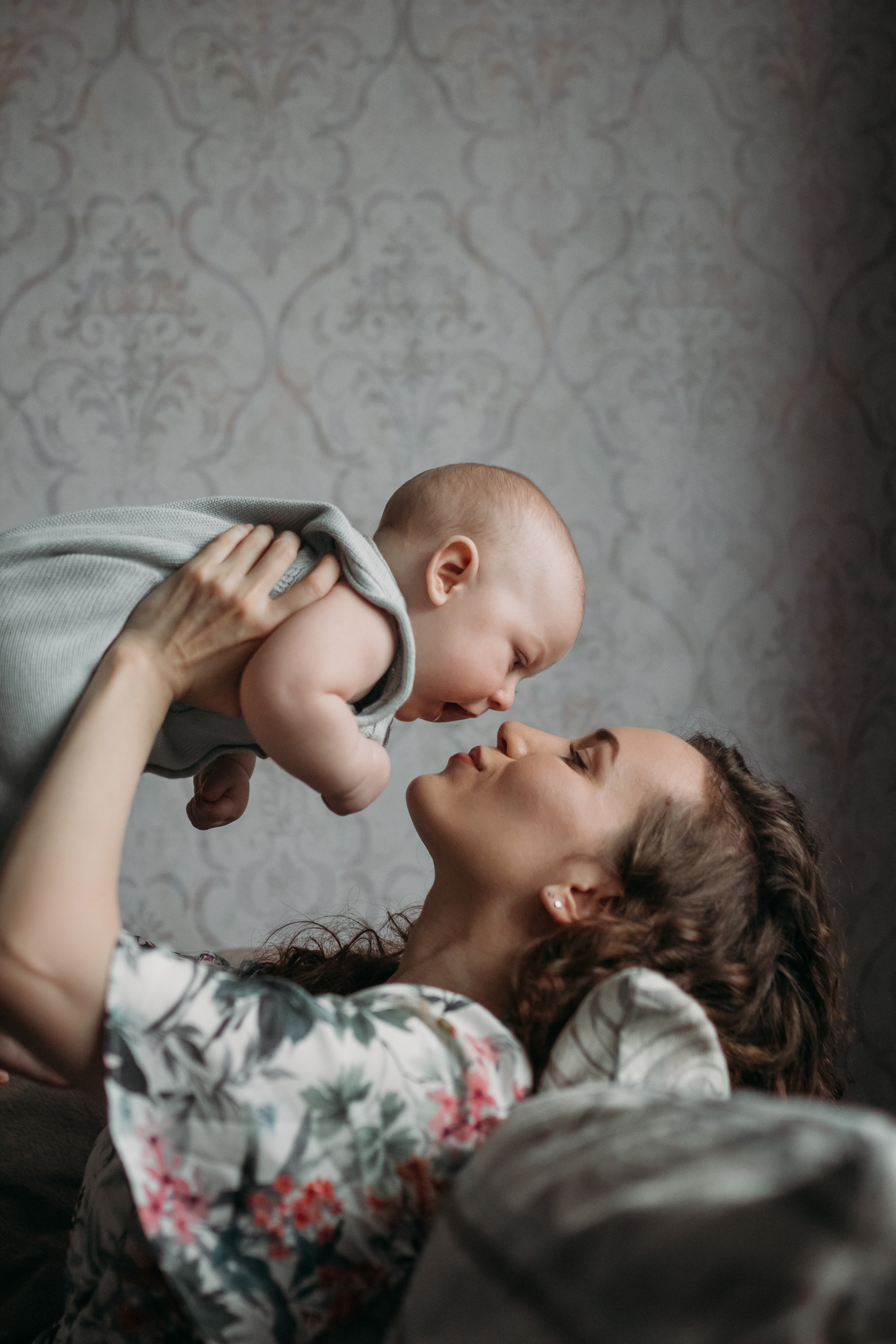 Домашняя фотосессия с малышом. Семейный фотограф Екатеринбург Черепанова Олеся