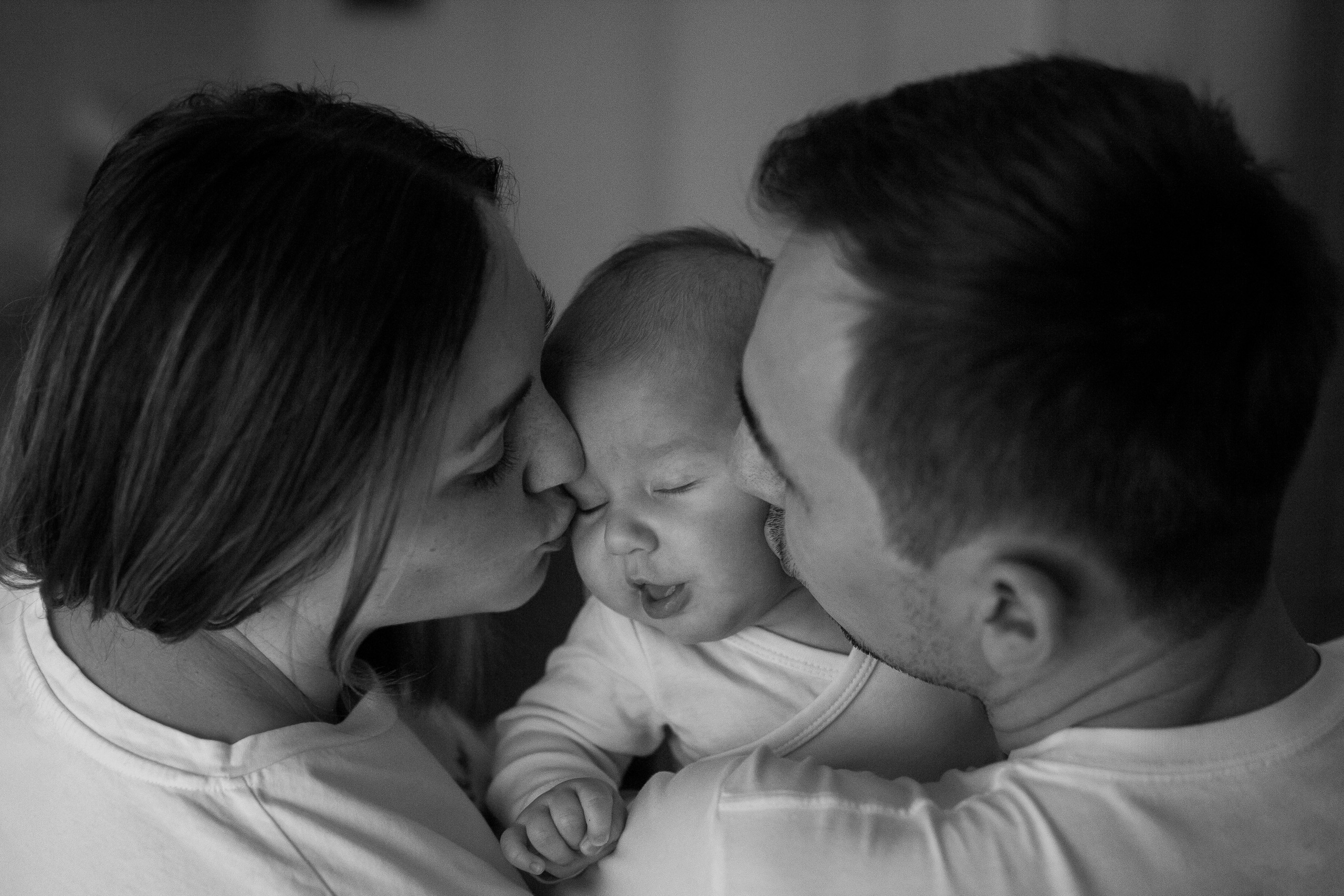Newborn фотосессия дома. Семейный фотограф Екатеринбург Черепанова Олеся