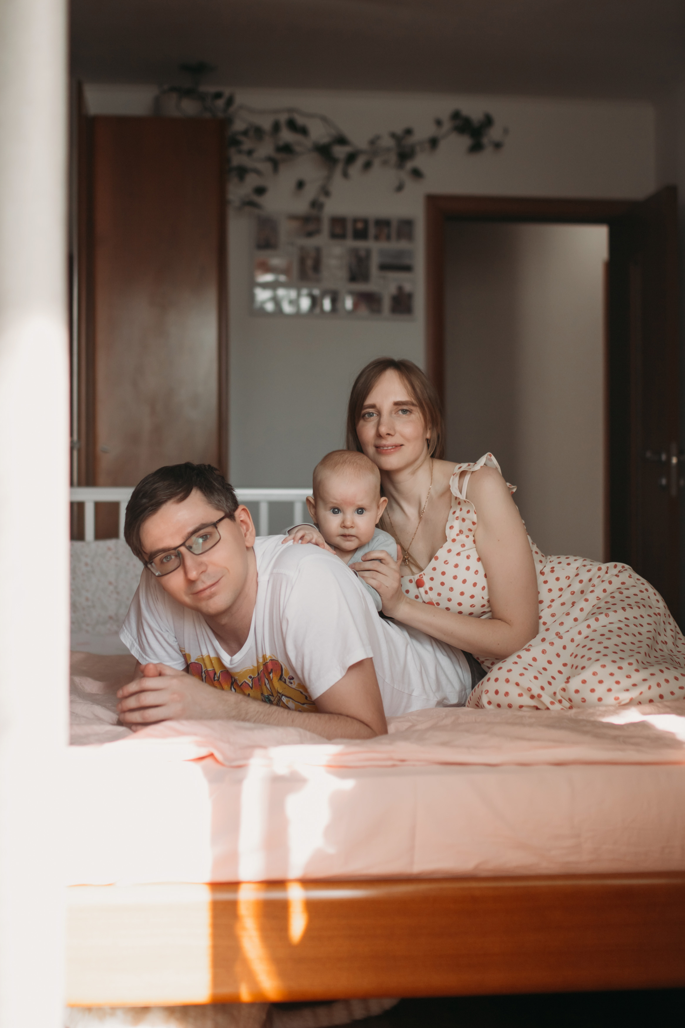 Фотосессия дома с малышом. Семейный фотограф Екатеринбург Черепанова Олеся