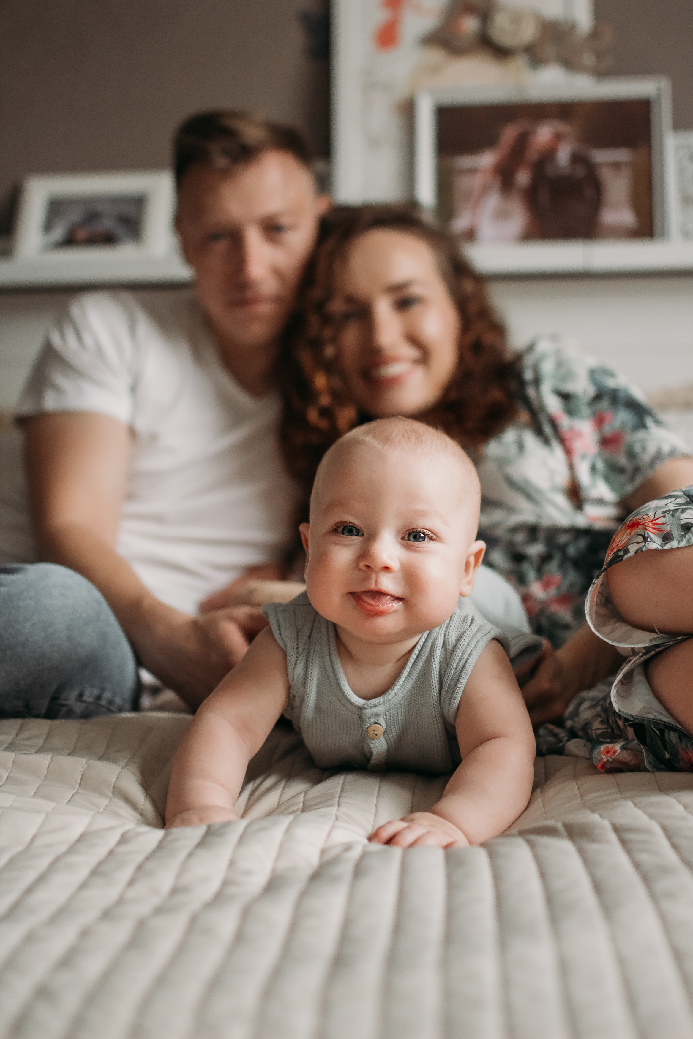 Домашняя фотосессия с малышом. Семейный фотограф Екатеринбург Черепанова Олеся