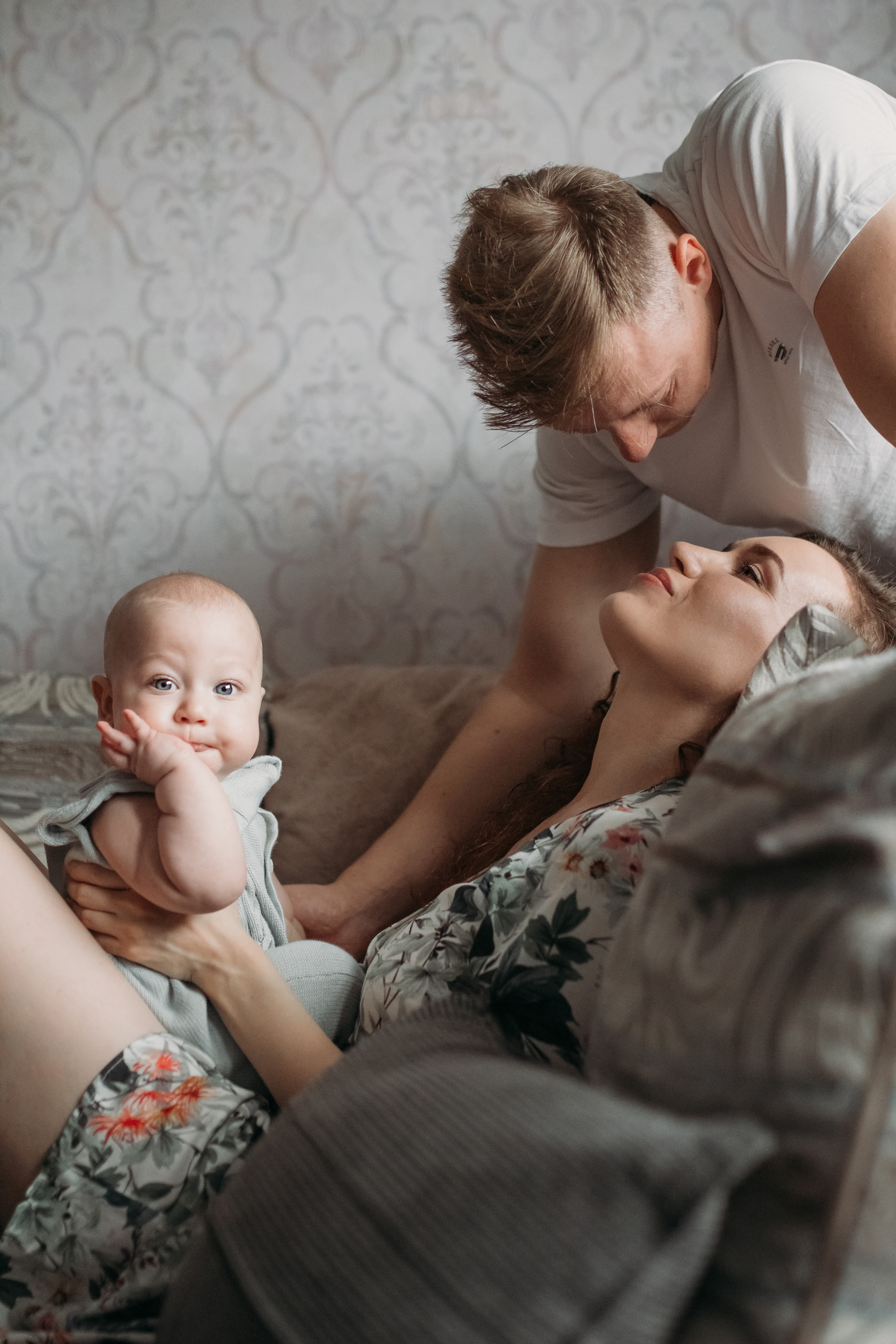 Домашняя фотосессия с малышом. Семейный фотограф Екатеринбург Черепанова Олеся