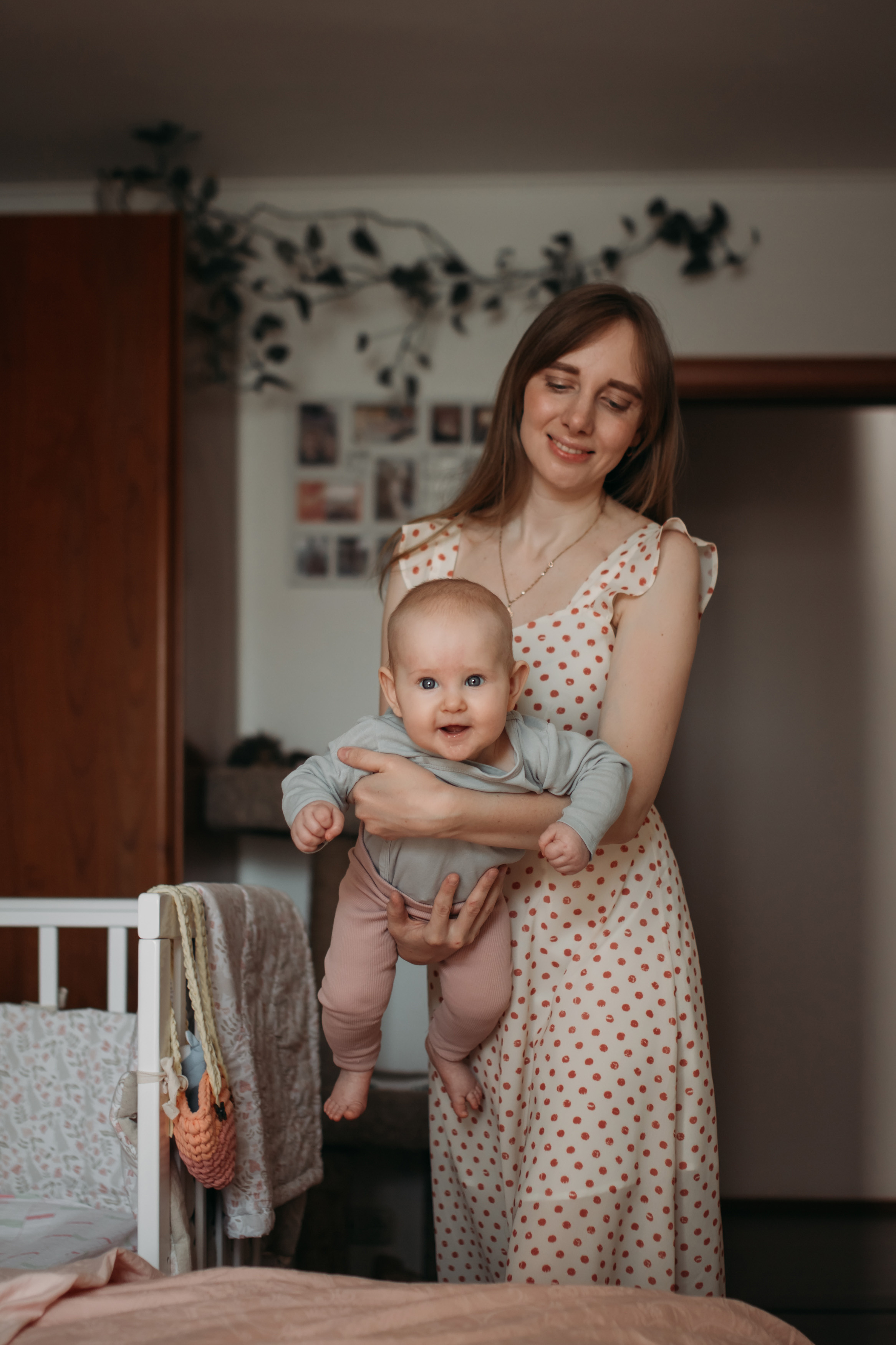 Фотосессия дома с малышом. Семейный фотограф Екатеринбург Черепанова Олеся